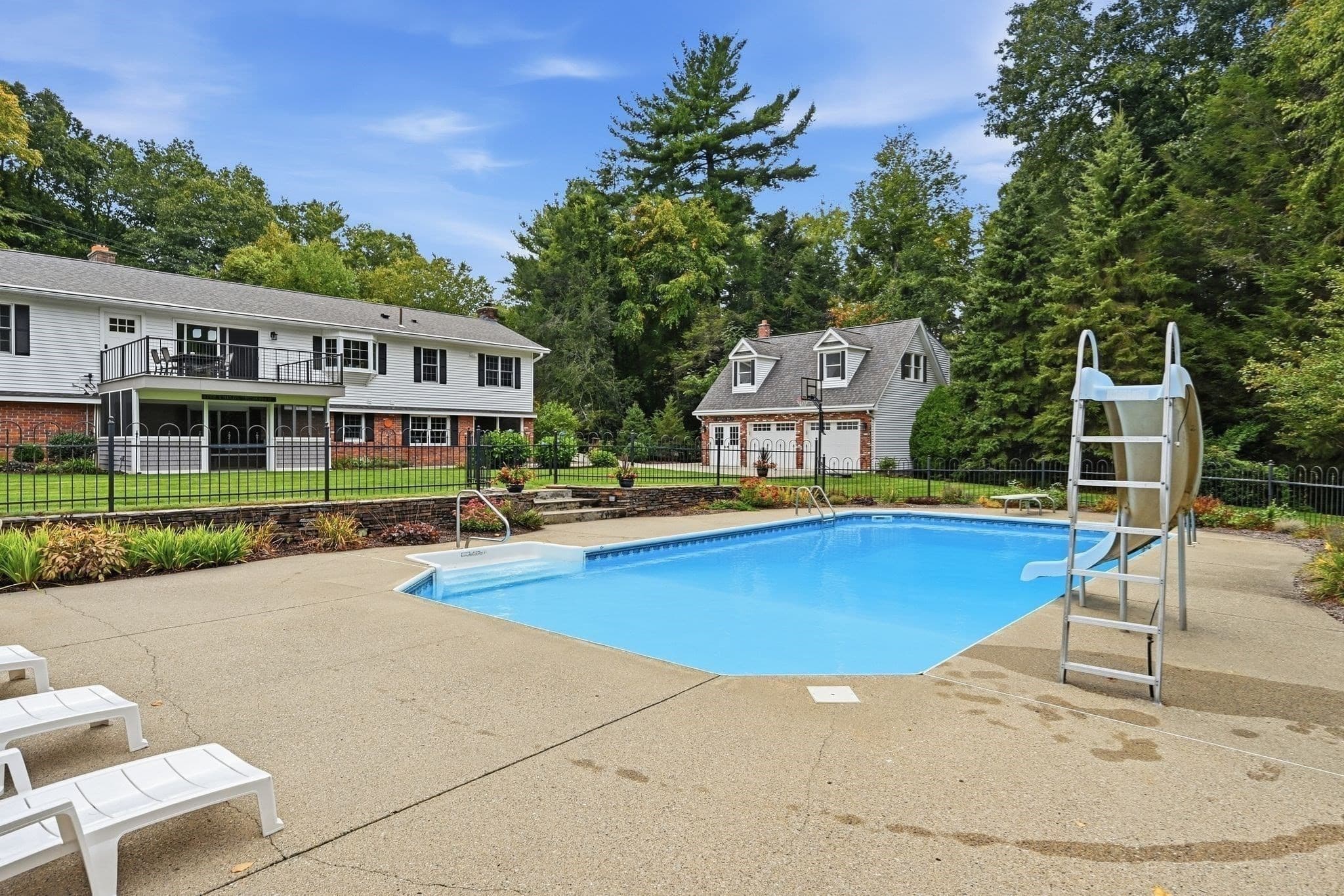 Single Family Residence at 46 Stuart Pl, Westfield MA 01085, Westfield, photo 35 of 42