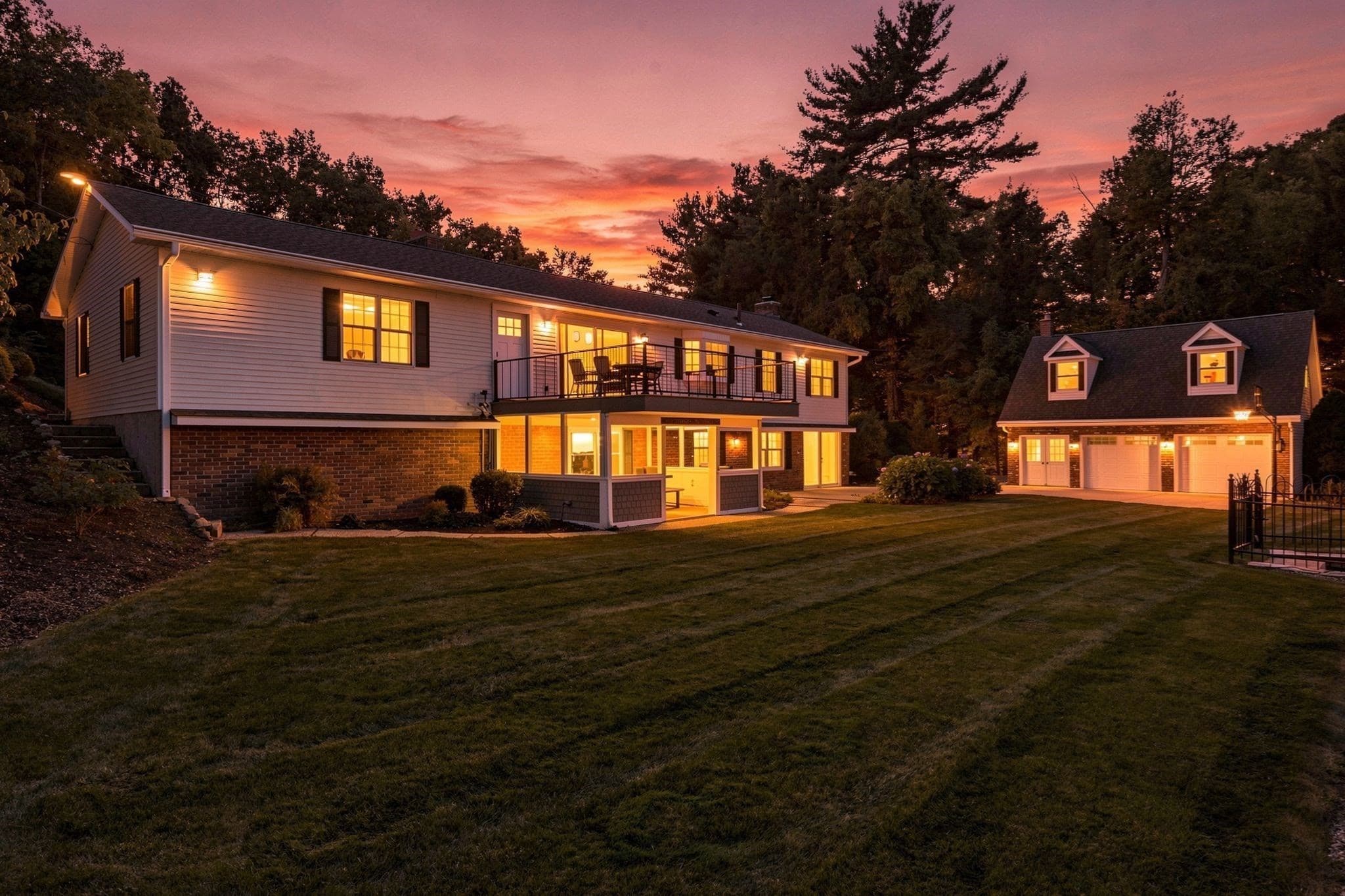 Single Family Residence at 46 Stuart Pl, Westfield MA 01085, Westfield, photo 4 of 42