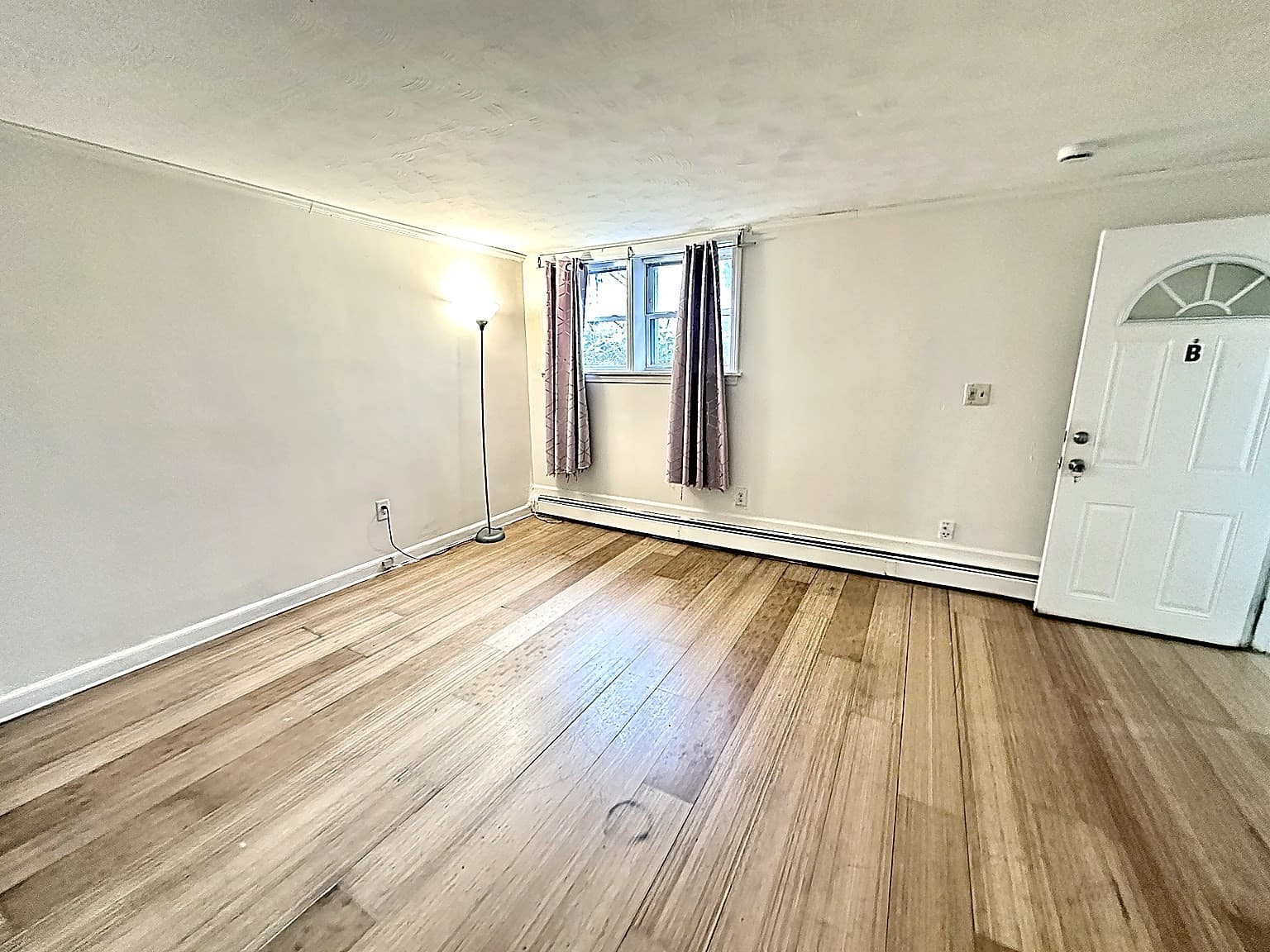 Condominium at 623 Cummins Hwy # B, Boston MA 02136, Boston, photo 3 of 10