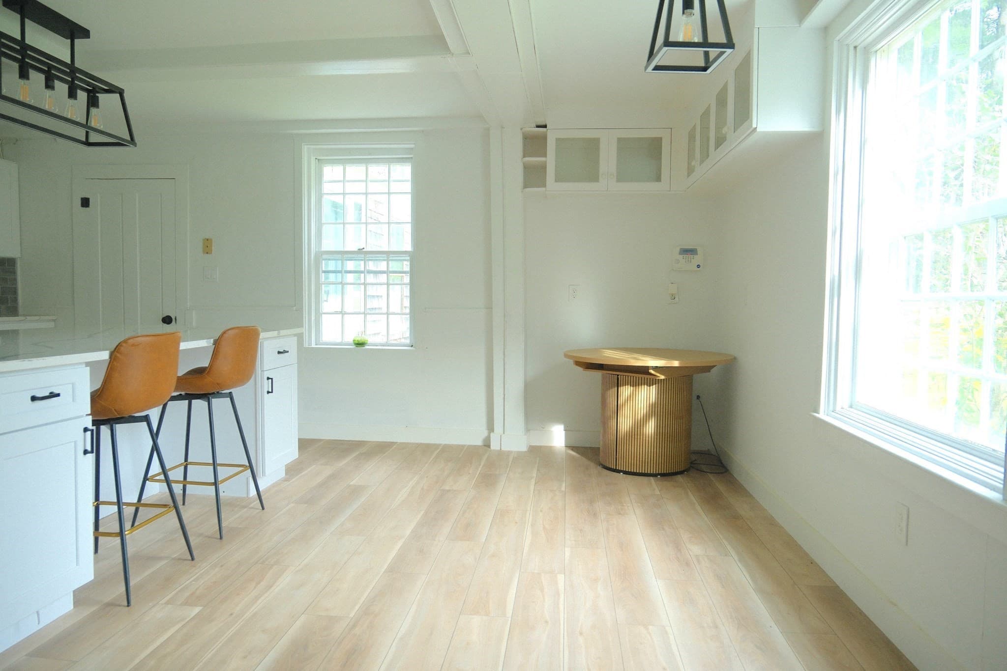 Single Family Residence at 16 West St, Petersham MA 01366, photo 6 of 32
