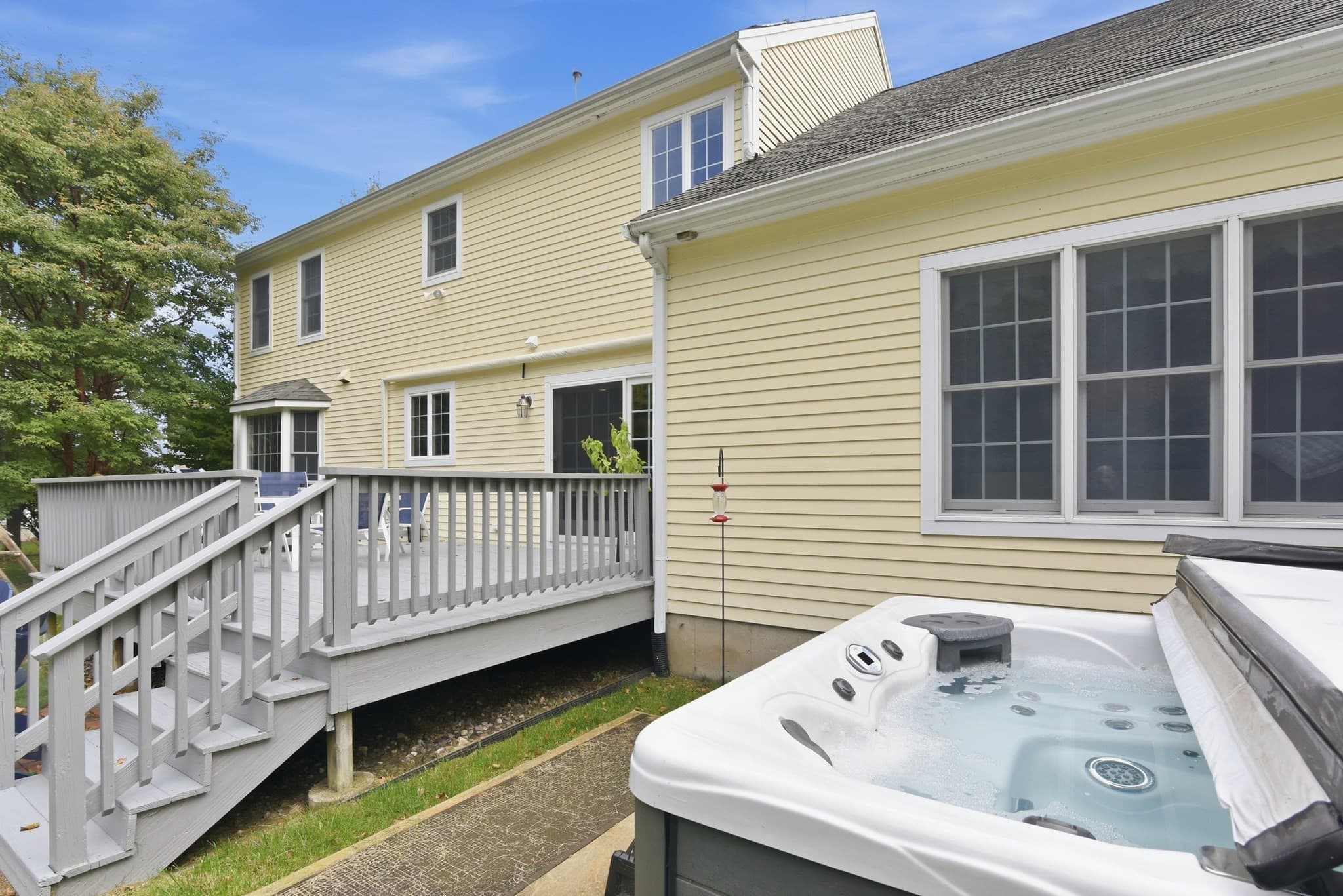 Single Family Residence at 21 Evergreen Road, Norfolk MA 02056, photo 5 of 41