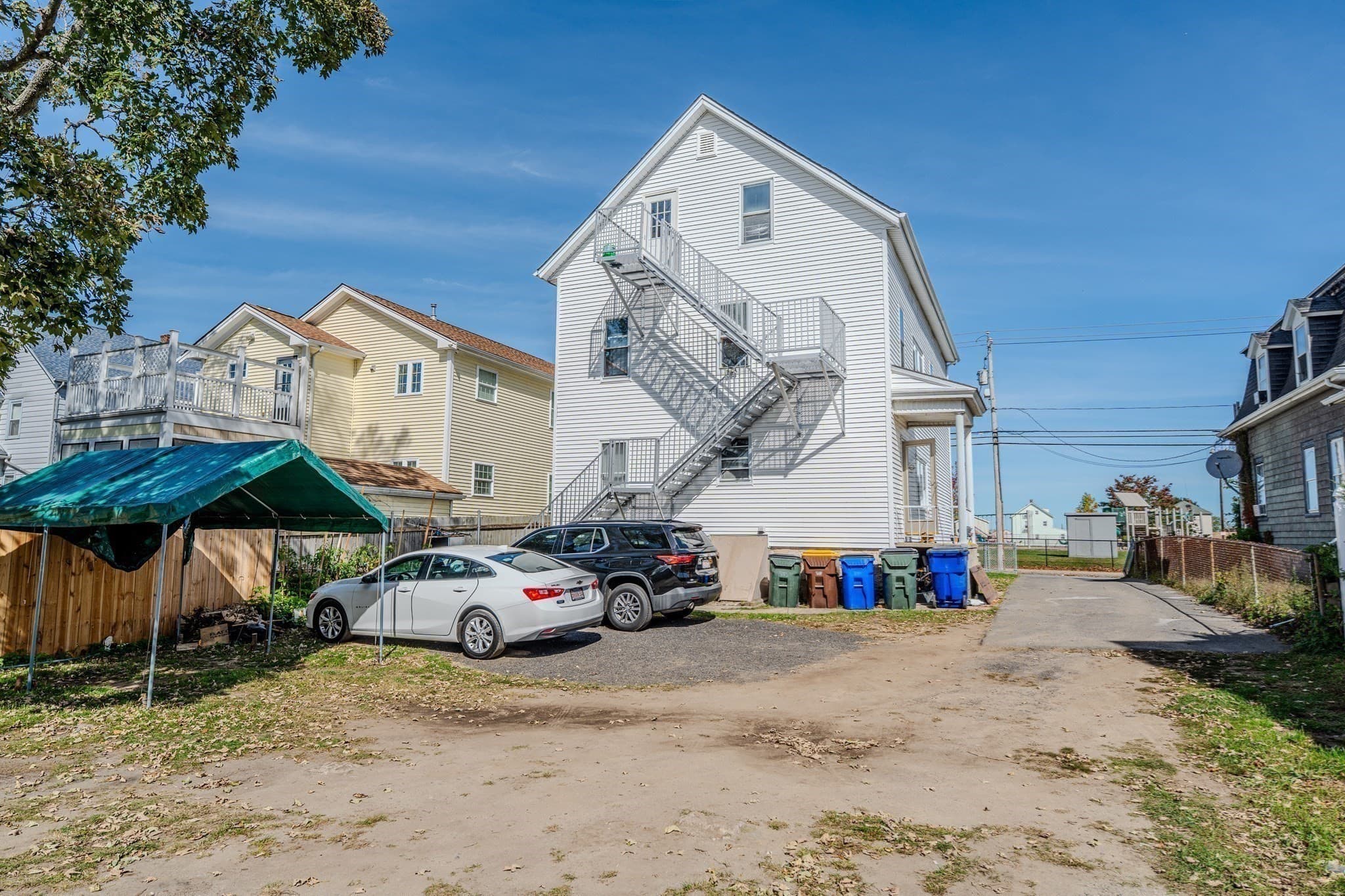 3 Family - 3 Units Up/Down at 405 Warren St, Fall River MA 02721, Fall River, photo 5 of 22