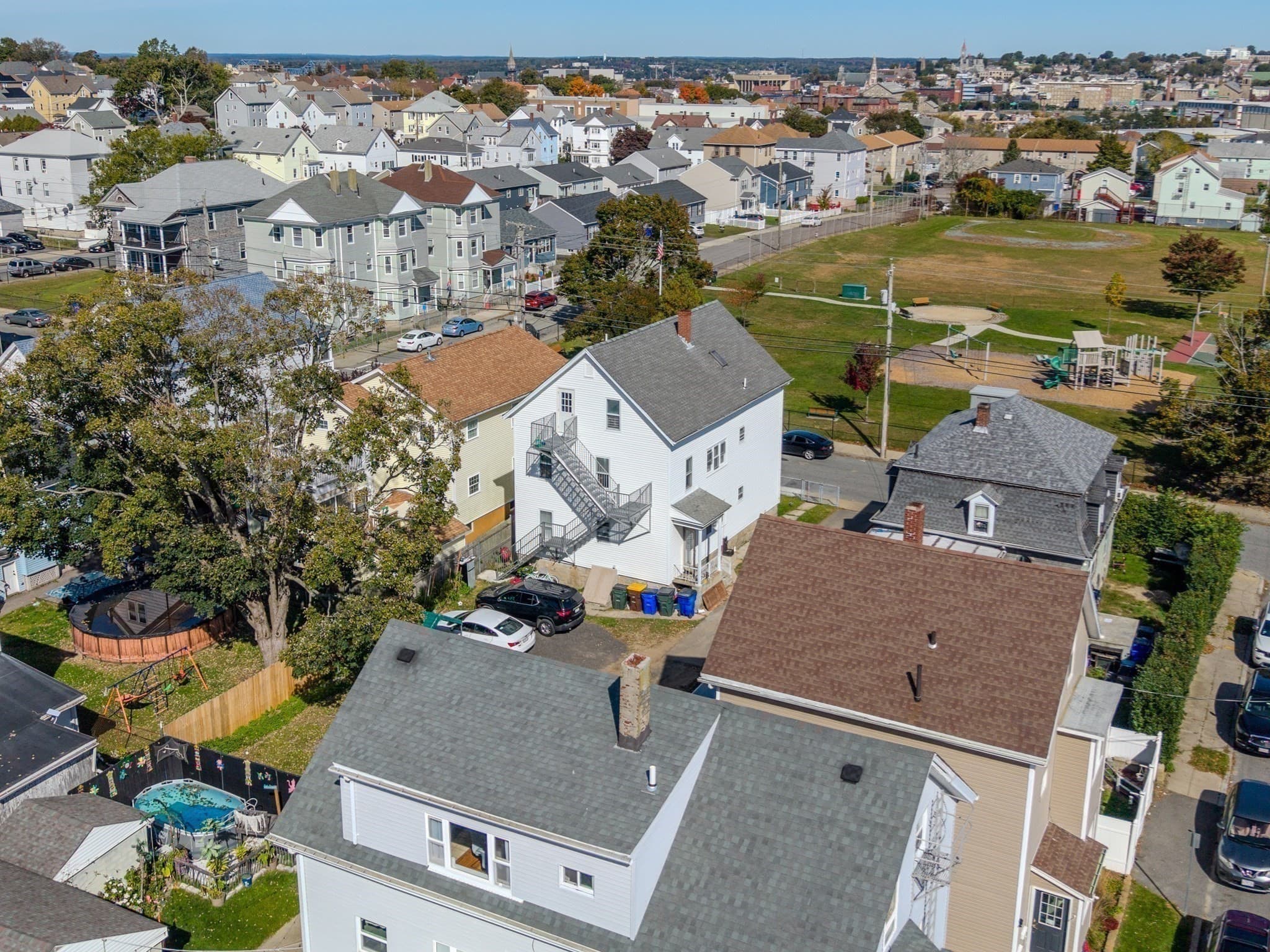 3 Family - 3 Units Up/Down at 405 Warren St, Fall River MA 02721, Fall River, photo 4 of 22