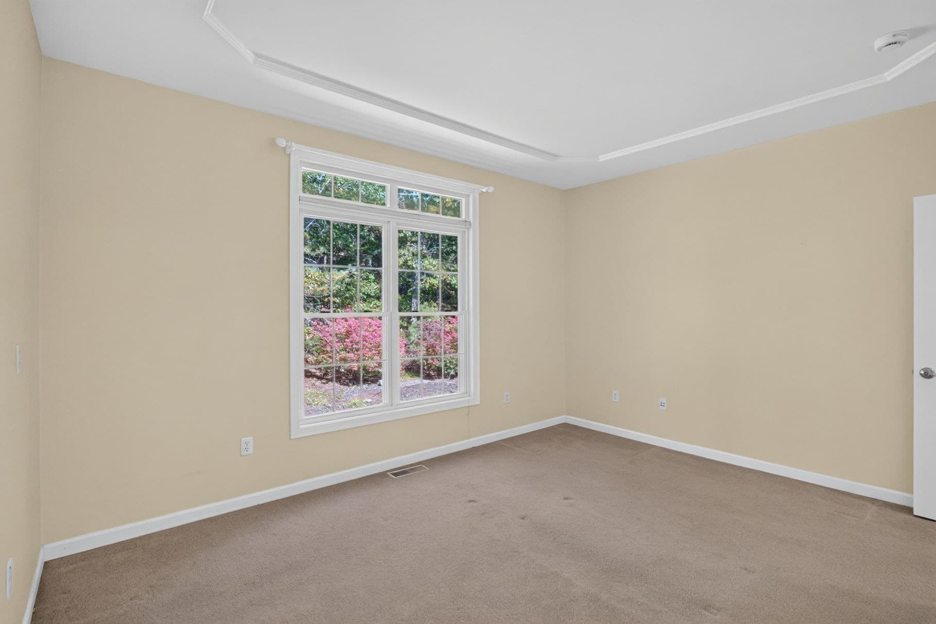Single Family Residence at 6 Autumn Glen, Plymouth MA 02360, Plymouth, photo 16 of 34