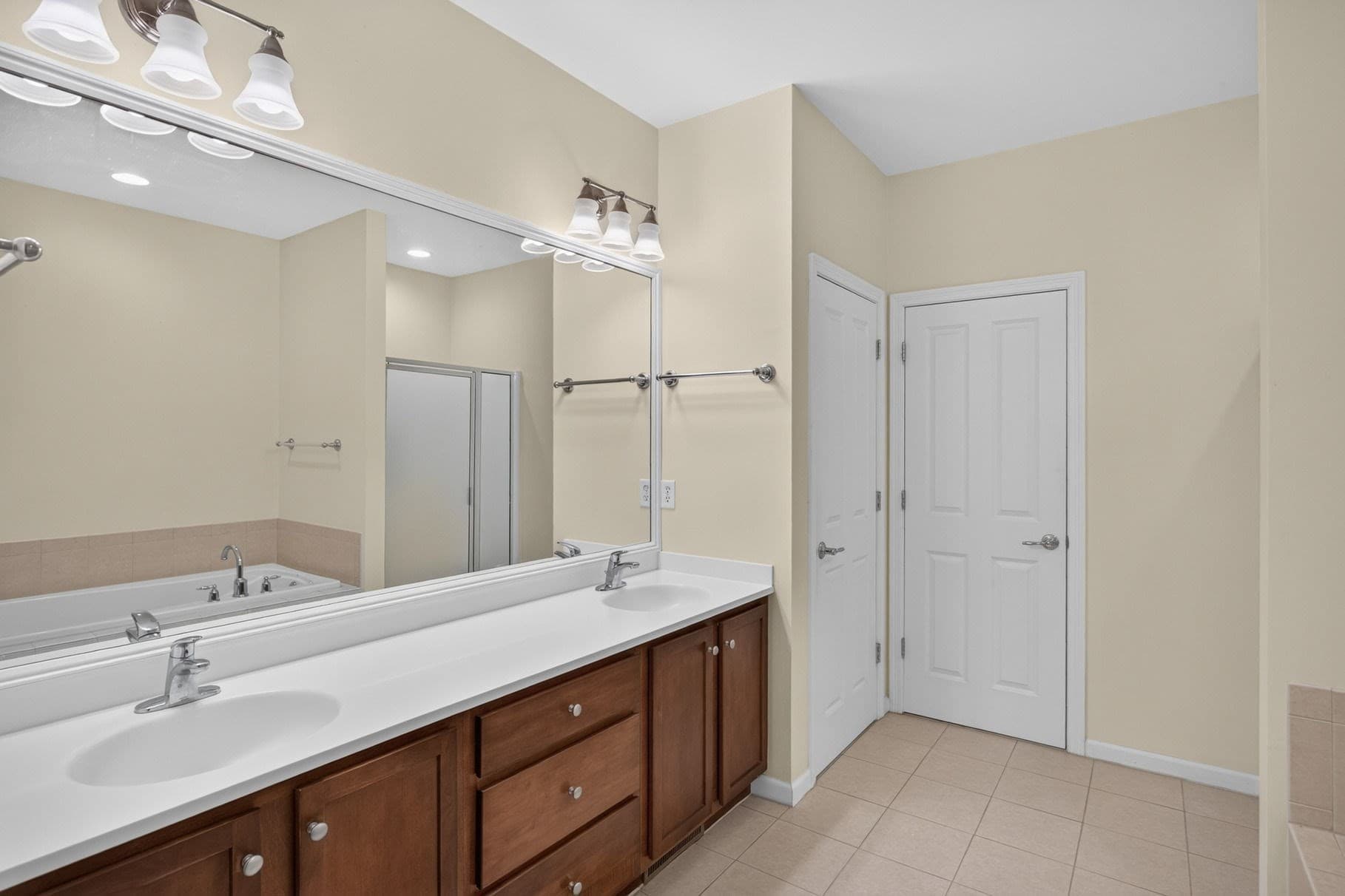 Single Family Residence at 6 Autumn Glen, Plymouth MA 02360, Plymouth, photo 19 of 34