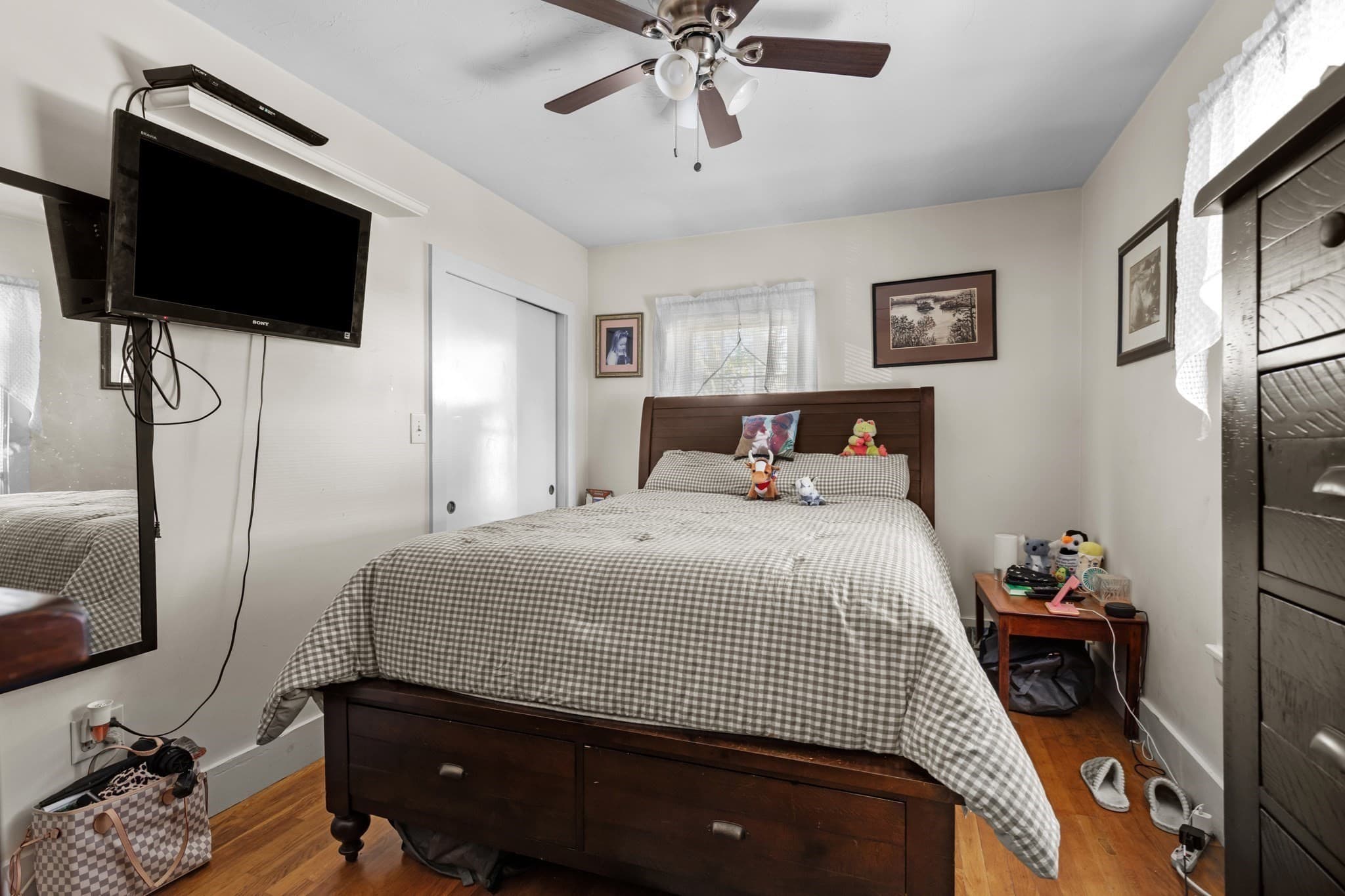 Multi Family at 33 Stafford St, Plymouth MA 02360, Plymouth, photo 18 of 31