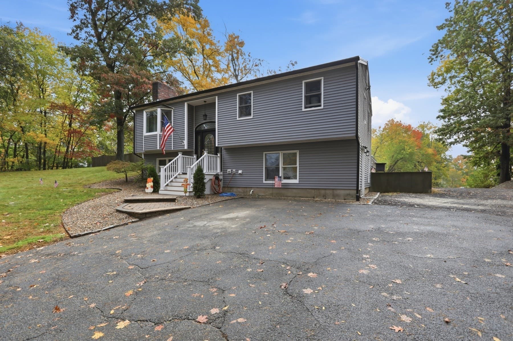 213 North St, Georgetown MA 01833