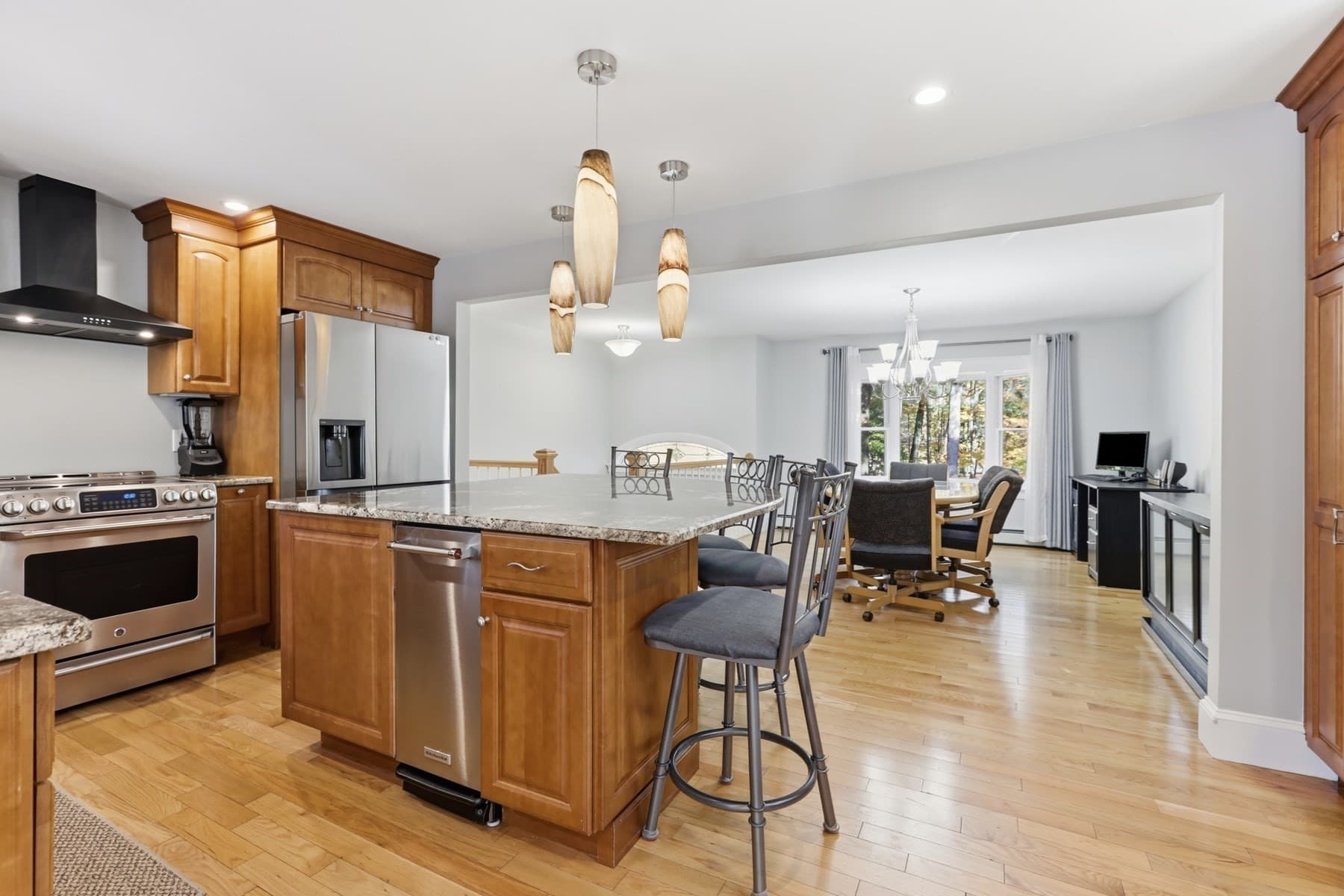 Single Family Residence at 213 North St, Georgetown MA 01833, photo 10 of 38