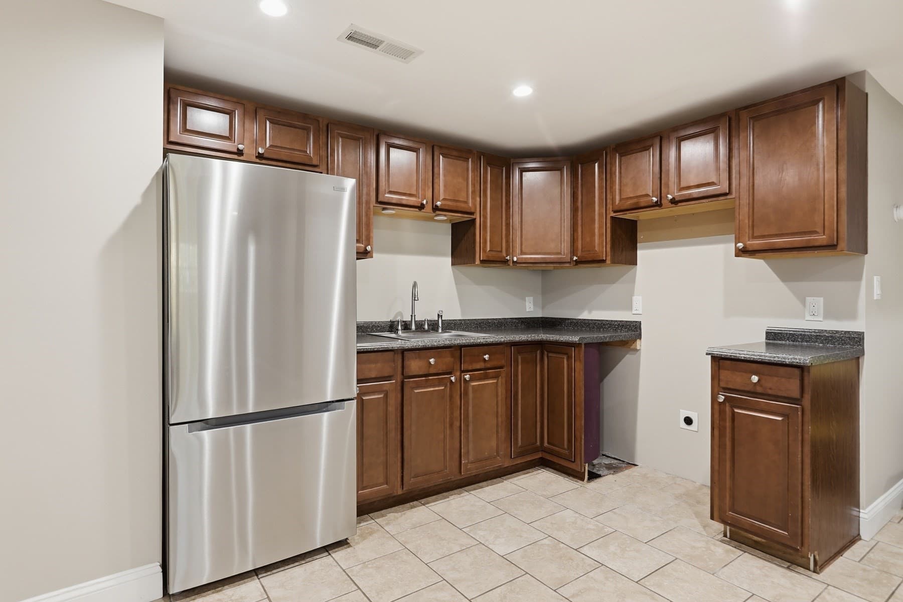 Single Family Residence at 213 North St, Georgetown MA 01833, photo 25 of 38
