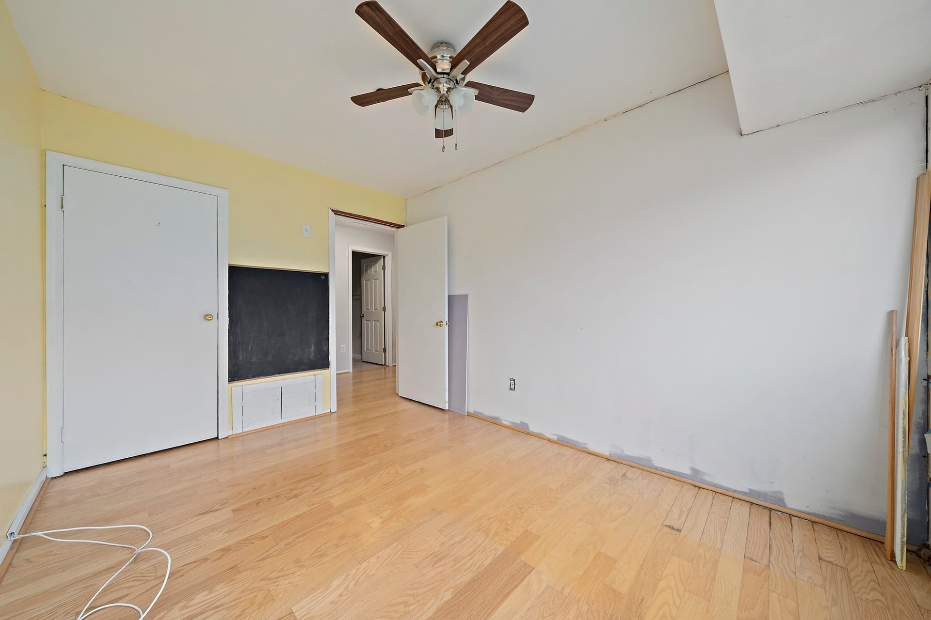 Condominium at 258 Greenbrook Dr # 258, Stoughton MA 02072, photo 23 of 32