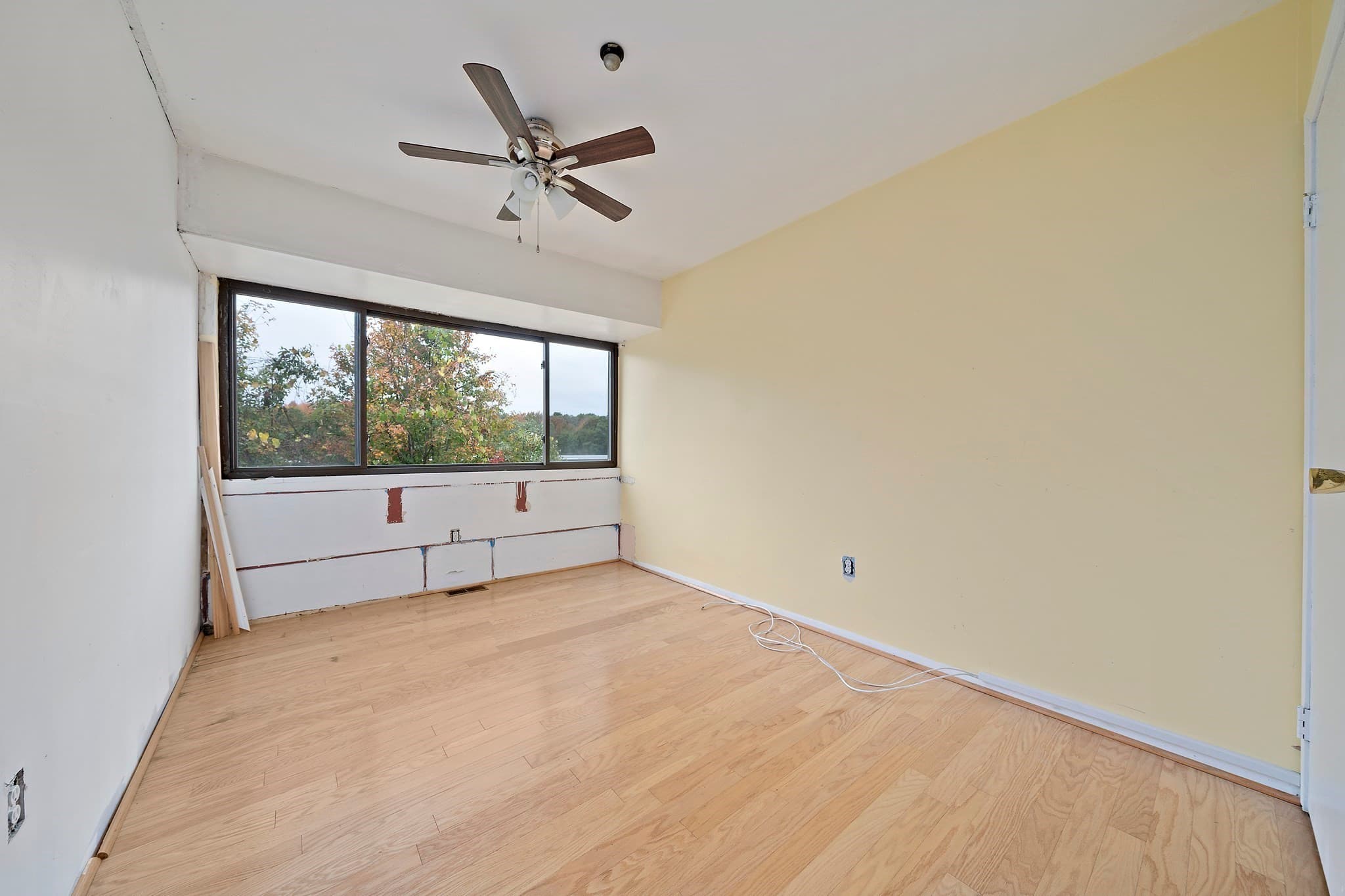 Condominium at 258 Greenbrook Dr # 258, Stoughton MA 02072, photo 22 of 32