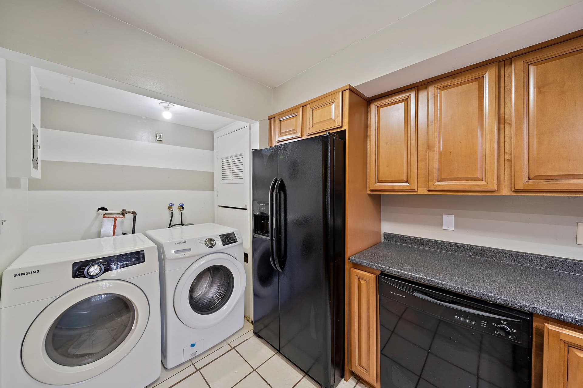 Condominium at 258 Greenbrook Dr # 258, Stoughton MA 02072, photo 5 of 32
