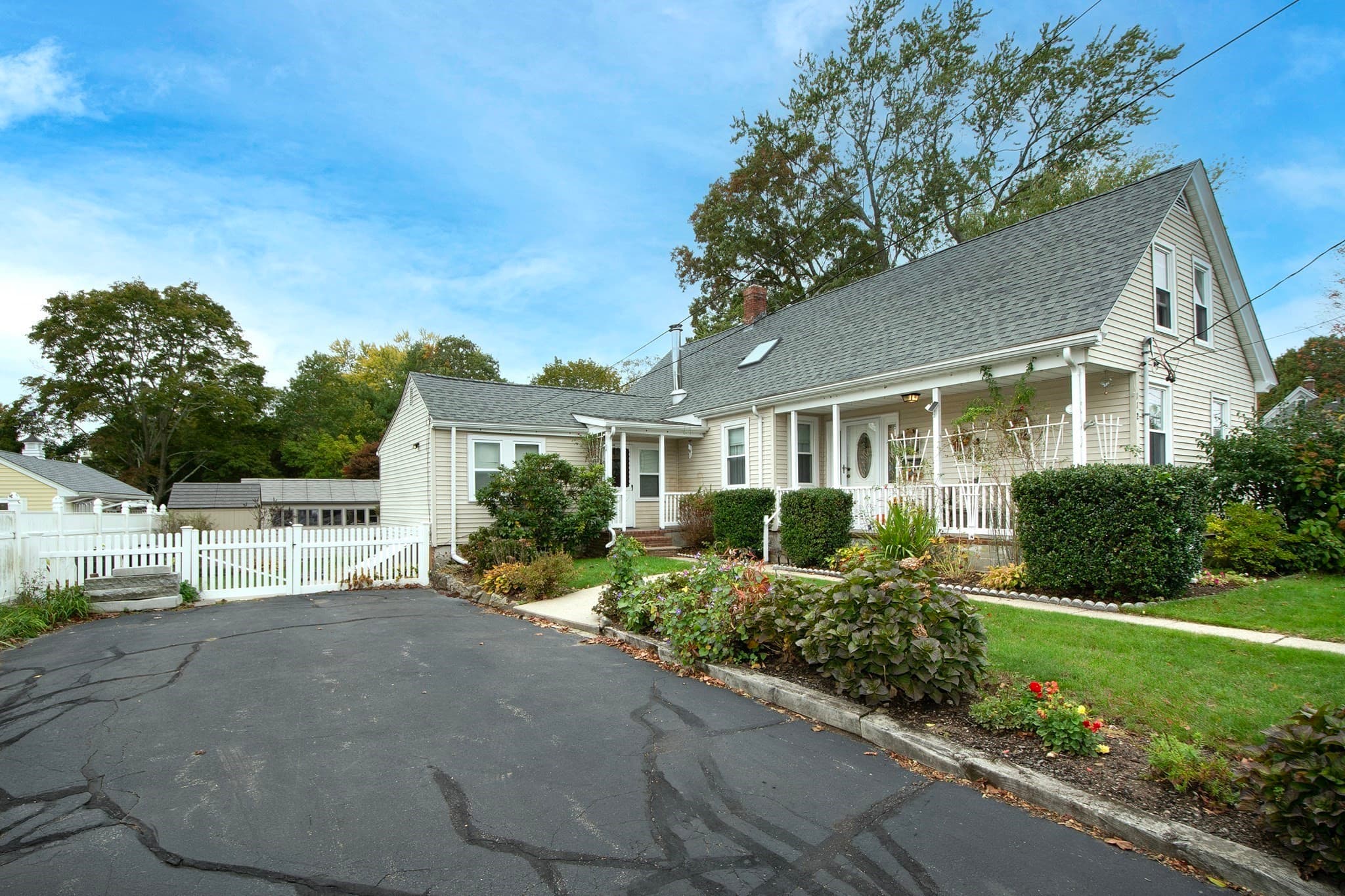 Multi Family at 112 Arlington St, Rockland MA 02370, Rockland, photo 4 of 30