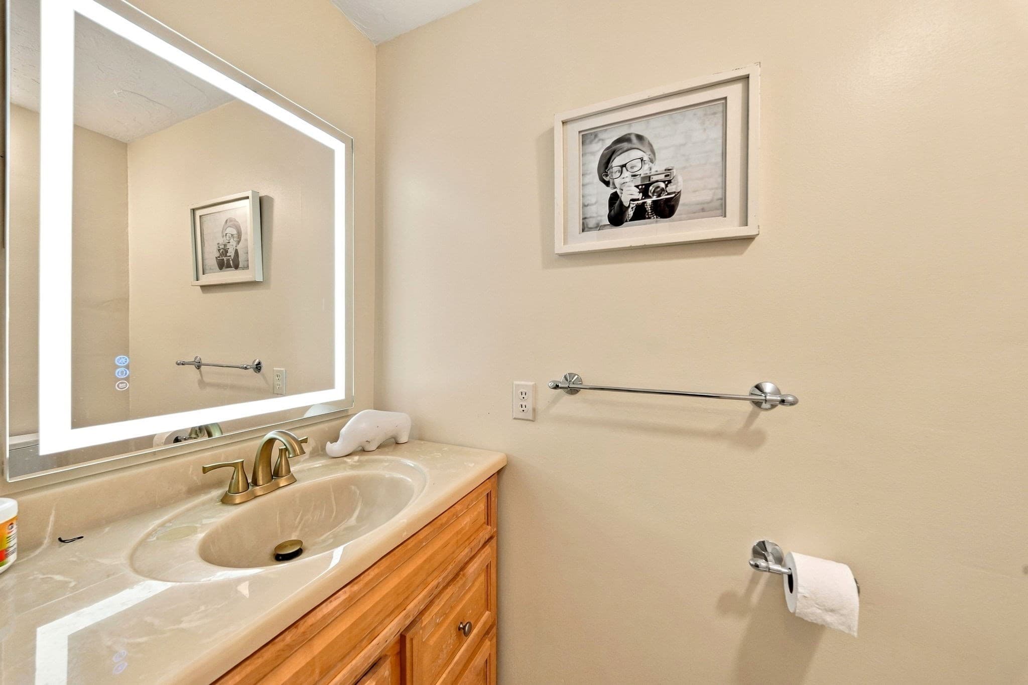 Condominium at 399 Pond St # D1, Braintree MA 02184, photo 10 of 40