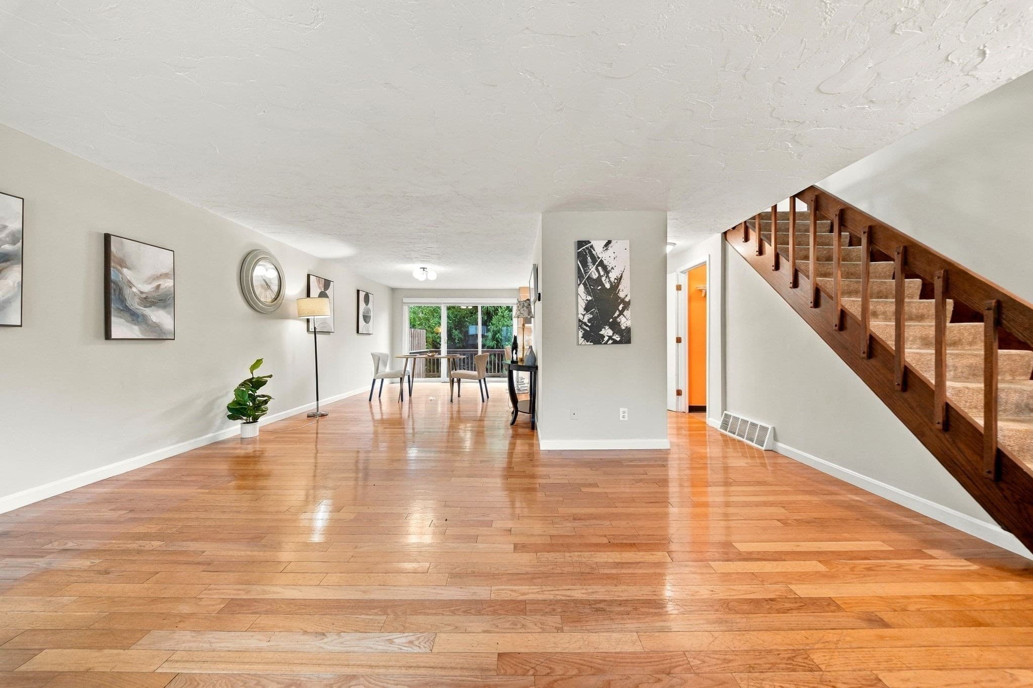 Condominium at 399 Pond St # D1, Braintree MA 02184, photo 11 of 40