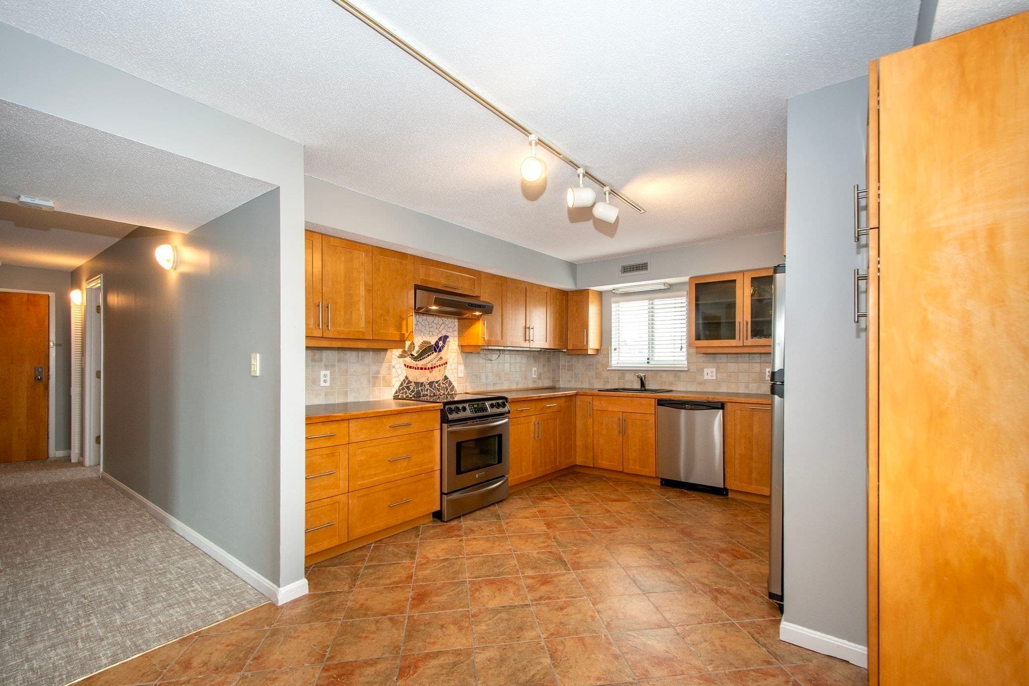 Condominium at 121 Nantasket Ave # 309, Hull MA 02045, photo 2 of 31