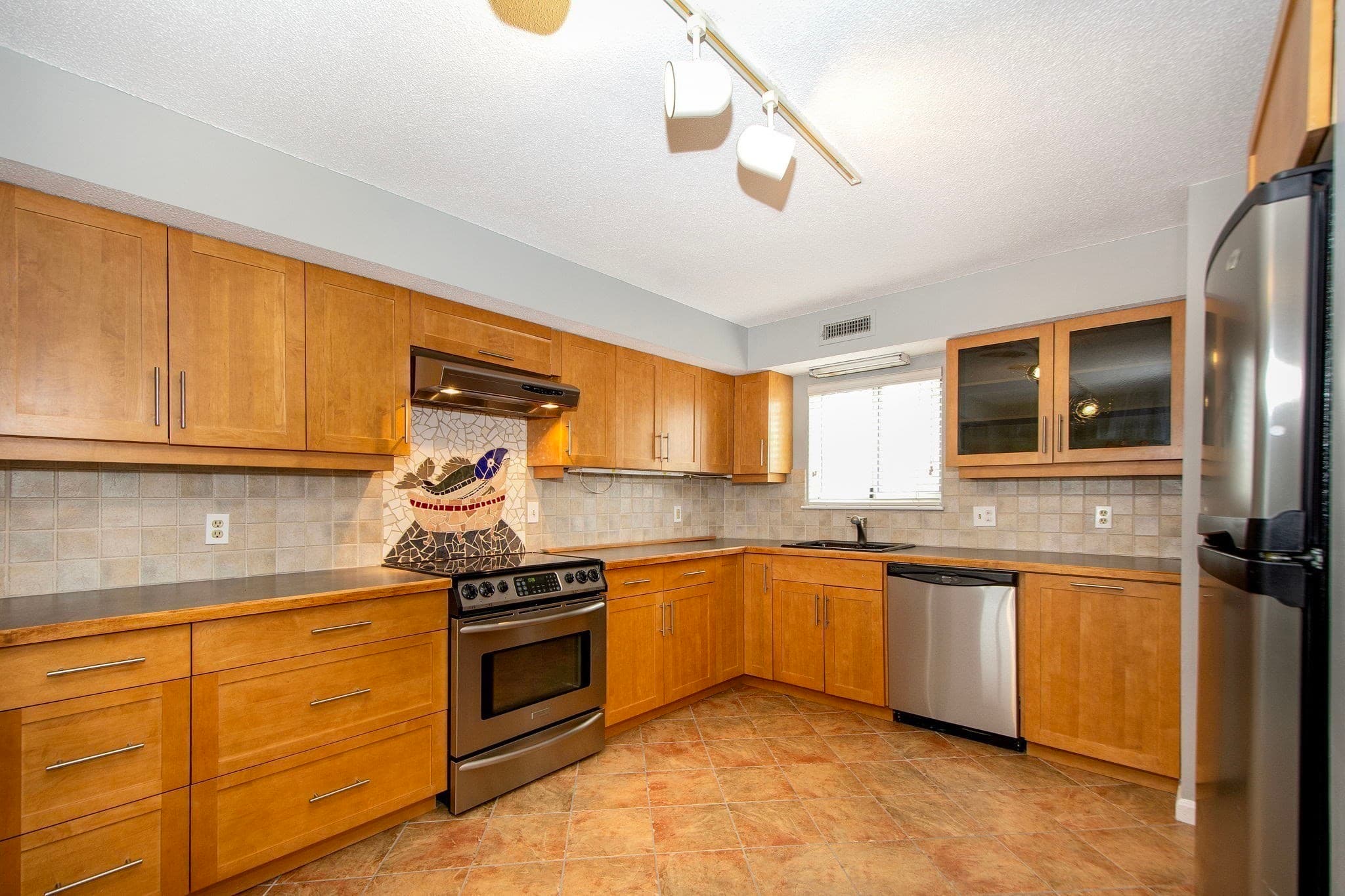 Condominium at 121 Nantasket Ave # 309, Hull MA 02045, photo 4 of 31