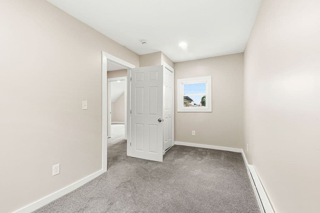 Single Family Residence at 132 Prospect St, Marlborough MA 01752, photo 23 of 36