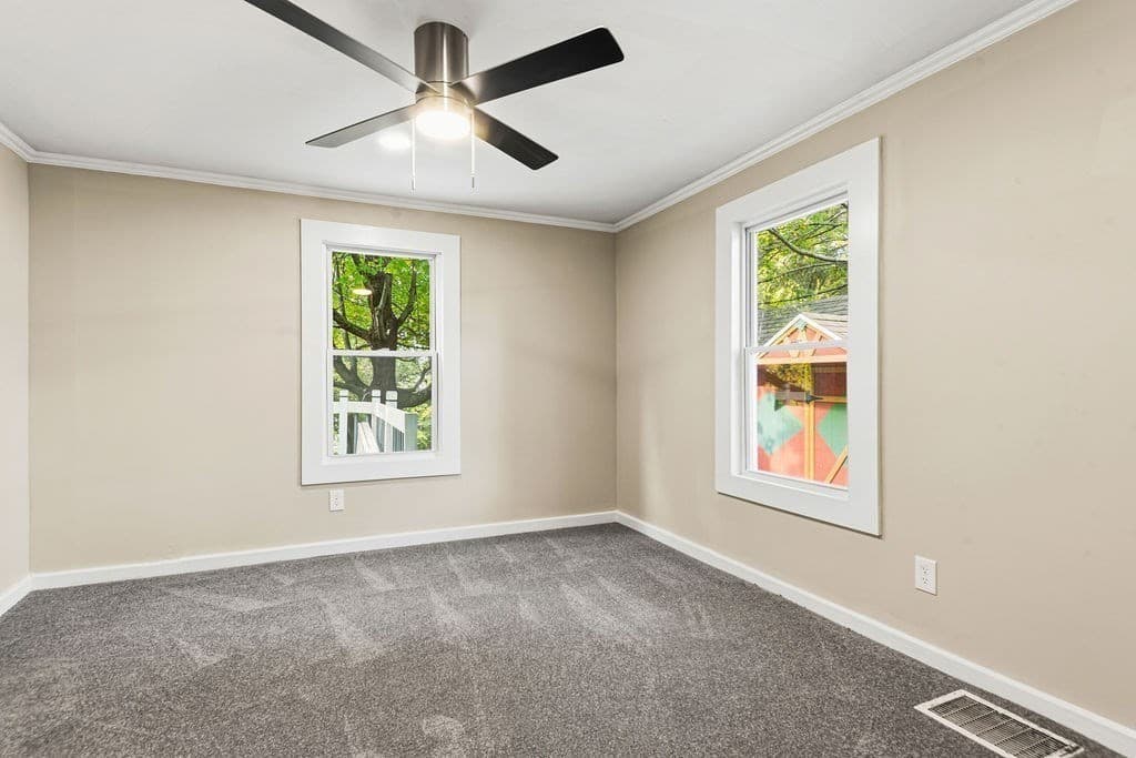 Single Family Residence at 132 Prospect St, Marlborough MA 01752, photo 12 of 36