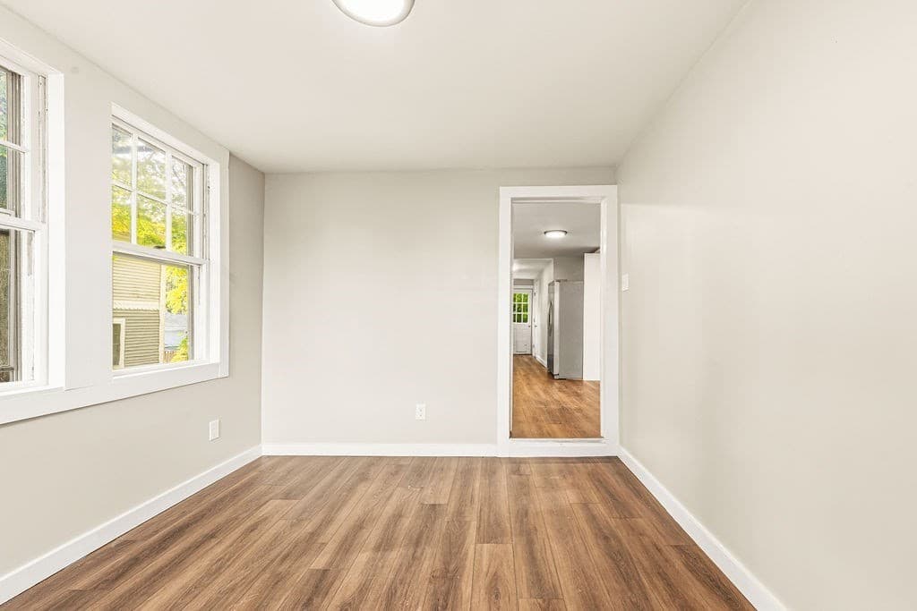 Single Family Residence at 132 Prospect St, Marlborough MA 01752, photo 3 of 36