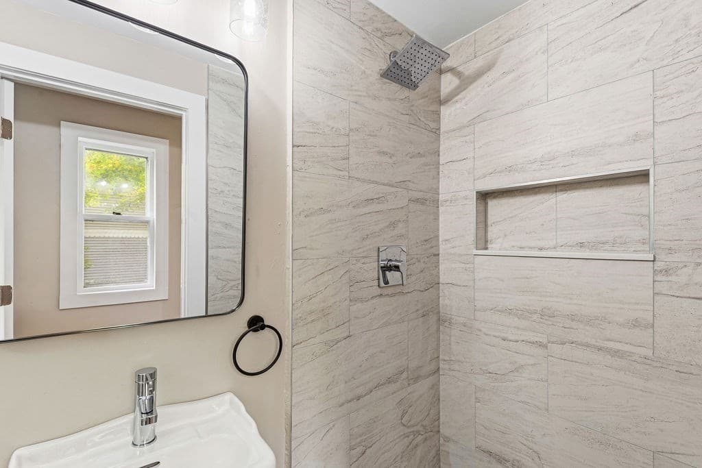 Single Family Residence at 132 Prospect St, Marlborough MA 01752, photo 18 of 36