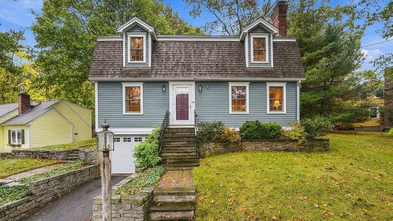 28 Ledgelawn Ave, Lexington MA 02420