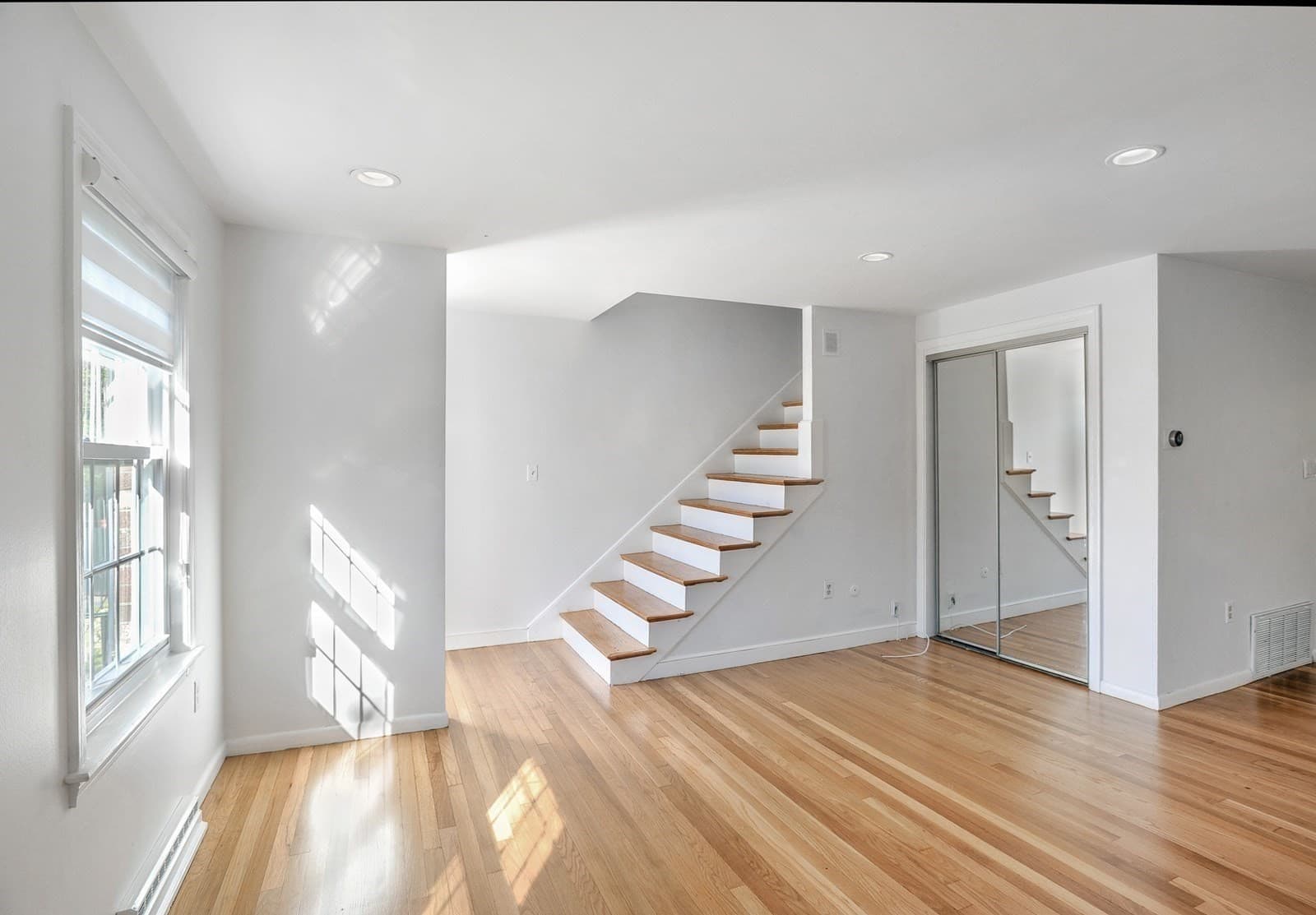 Condominium at 55 Clough Rd # 55, Dedham MA 02026, photo 5 of 32