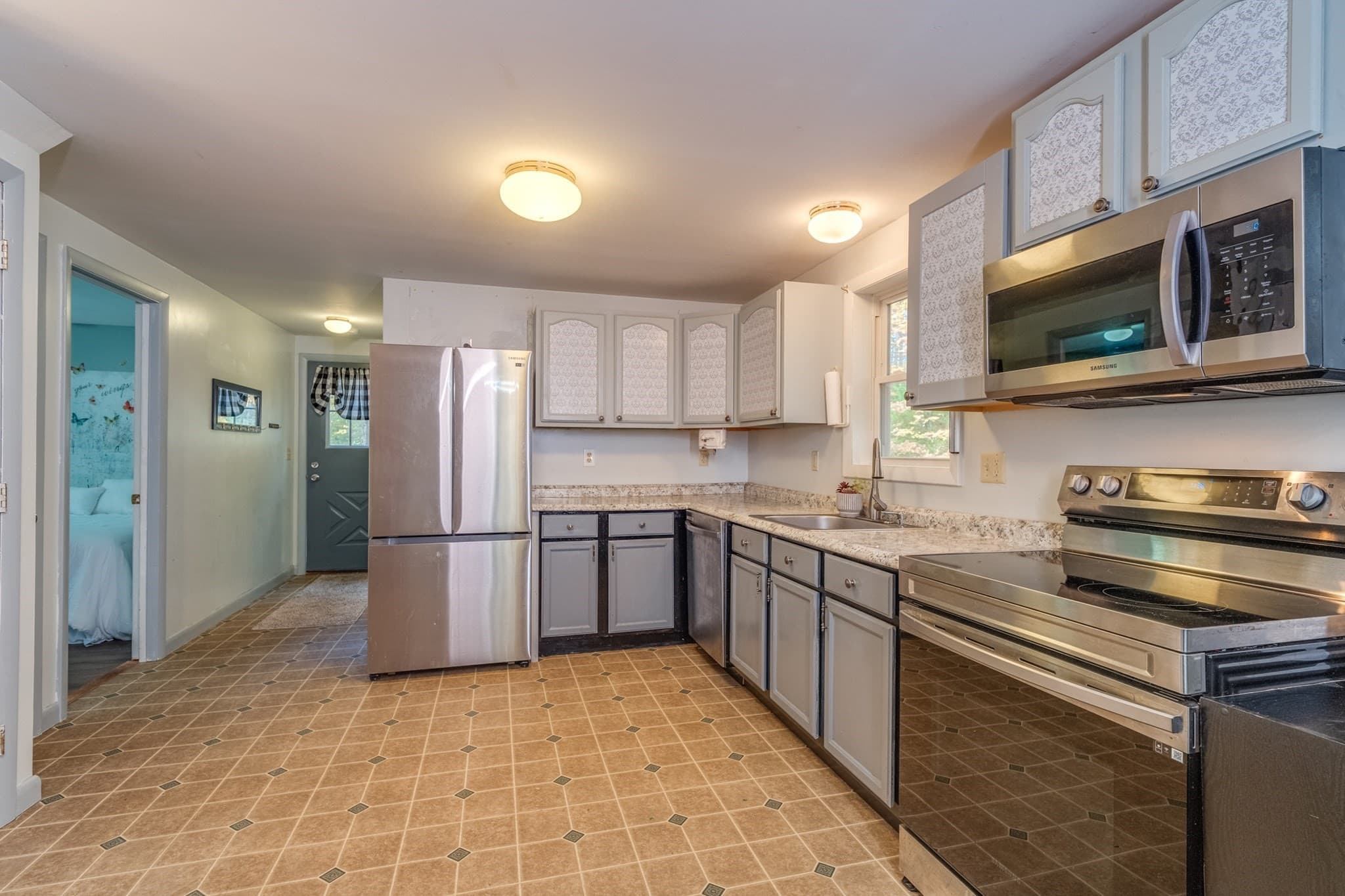 Single Family Residence at 85 West Street, Wendell MA 01379, photo 19 of 38