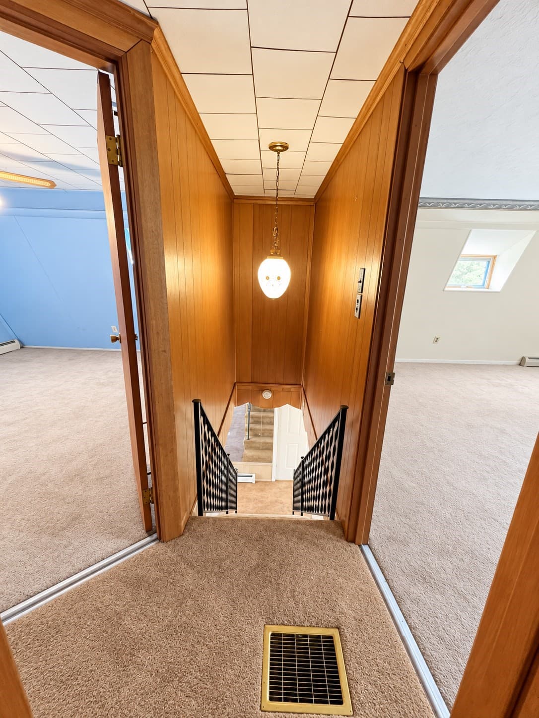 Single Family Residence at 11 Ashton Street, Oxford MA 01540, photo 13 of 24