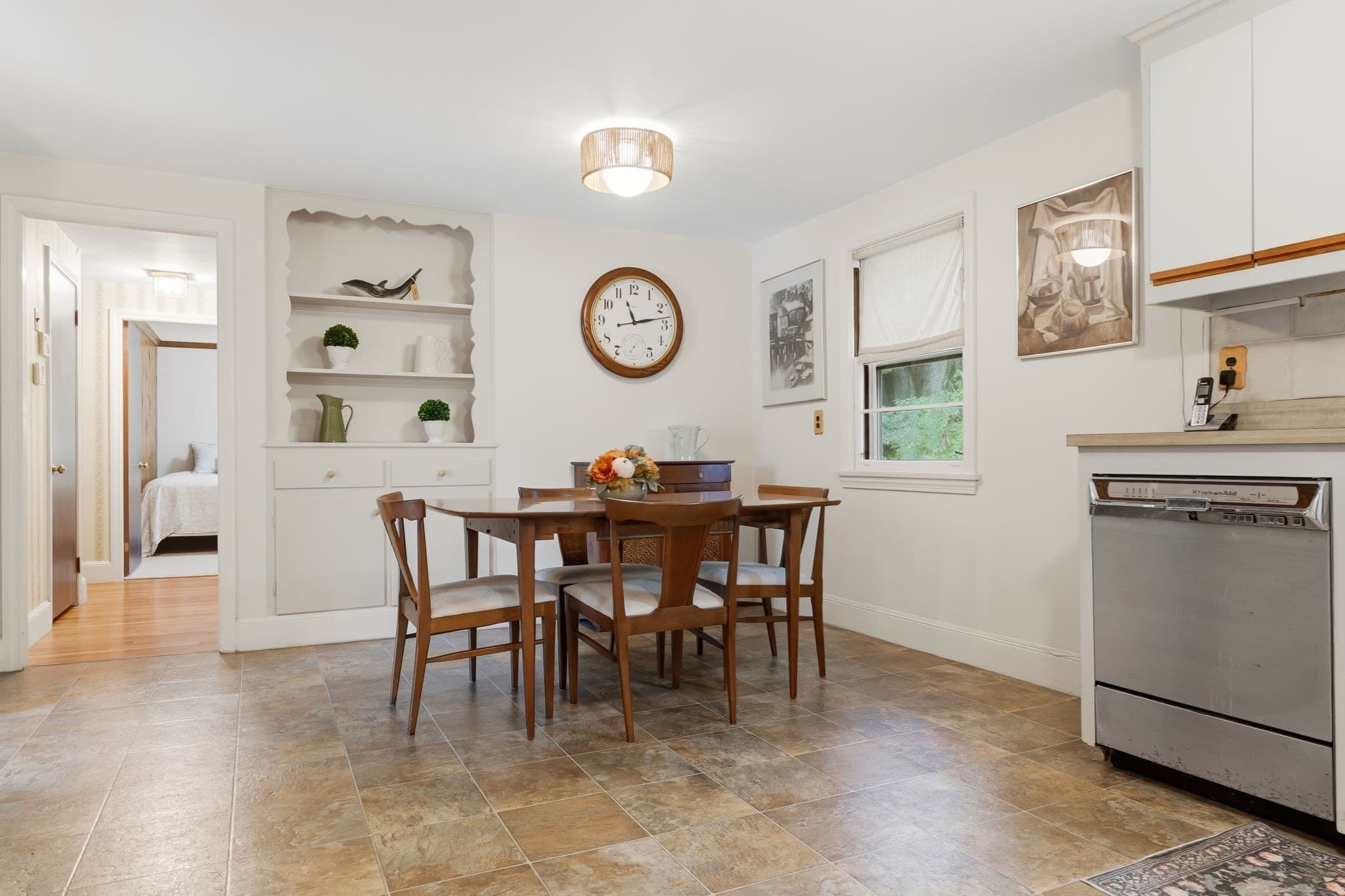 Single Family Residence at 32 Neptune Street, Beverly MA 01915, Beverly, photo 12 of 38