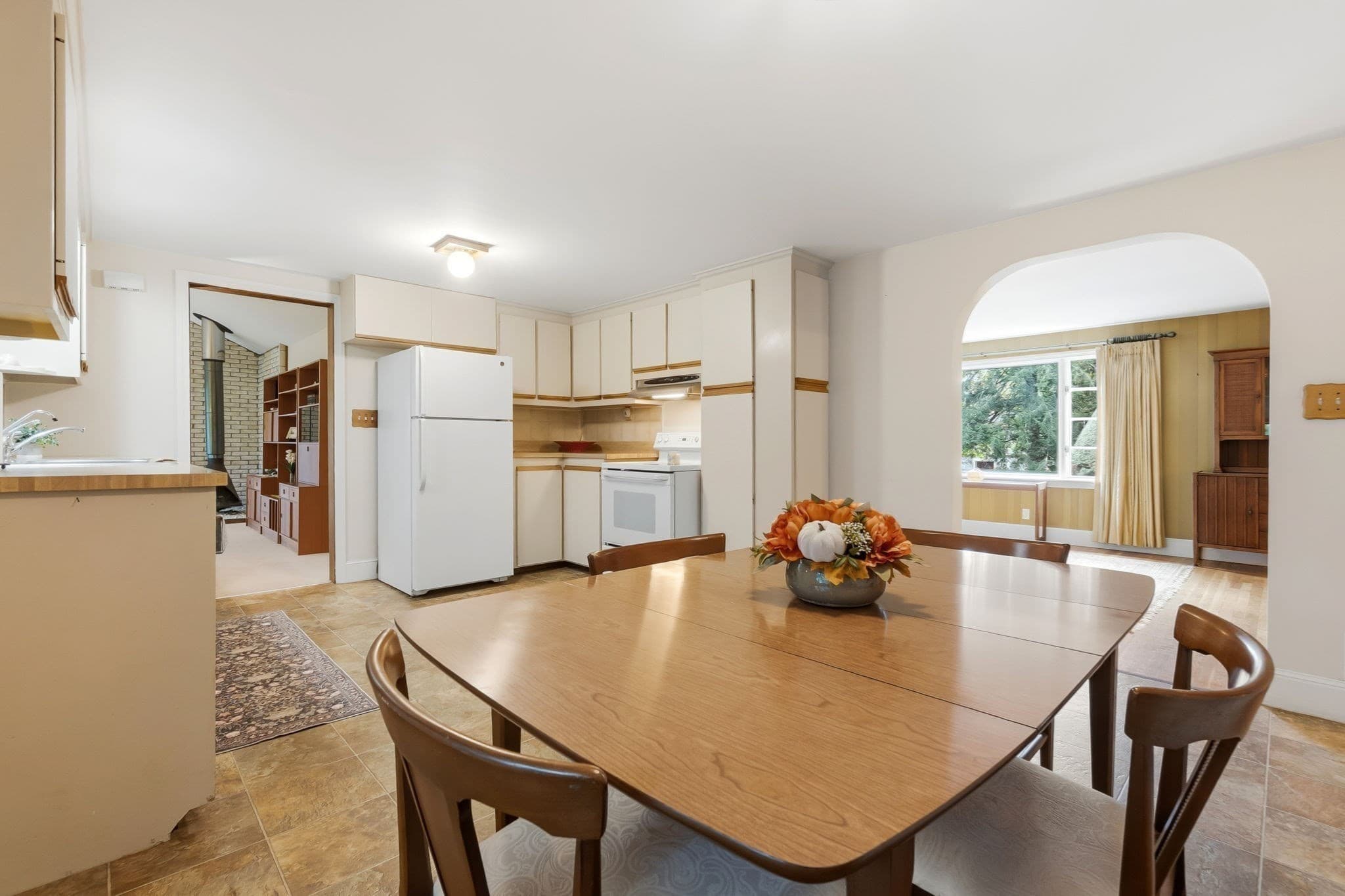 Single Family Residence at 32 Neptune Street, Beverly MA 01915, Beverly, photo 14 of 38