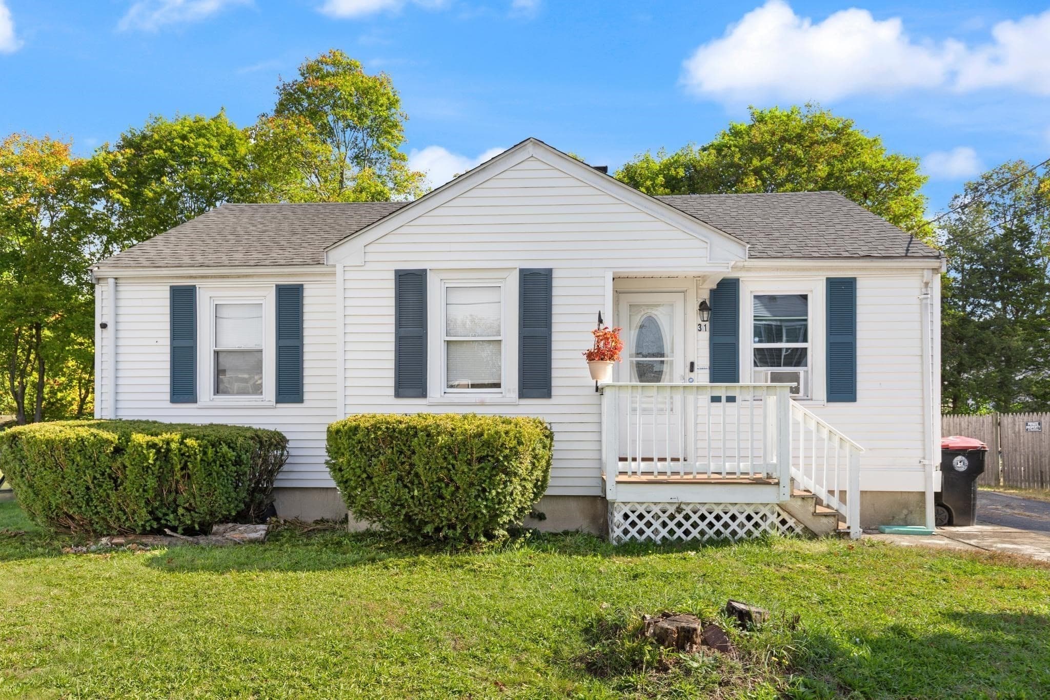 31 Hope Street, Brockton MA 02302