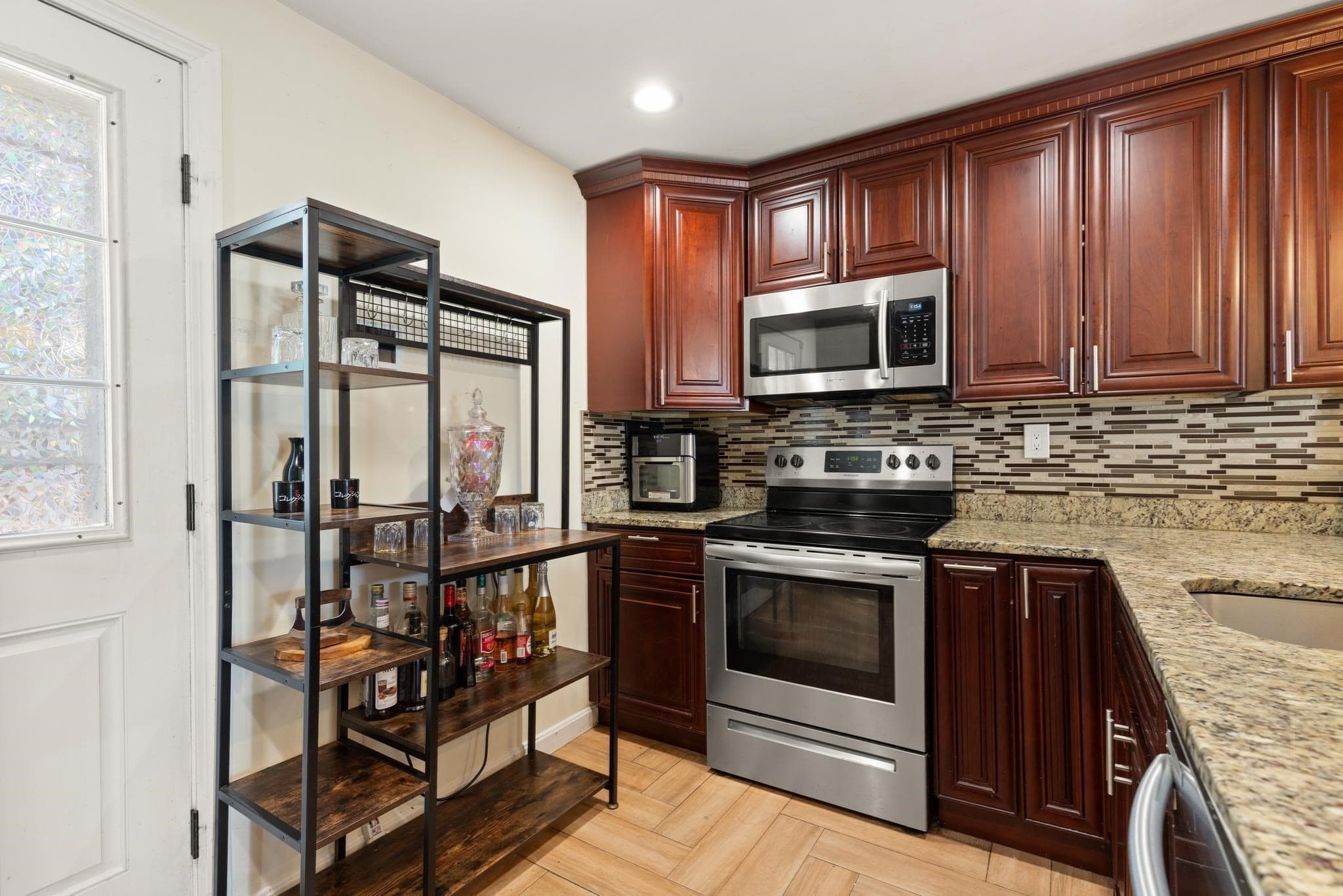 Single Family Residence at 31 Hope Street, Brockton MA 02302, photo 10 of 20