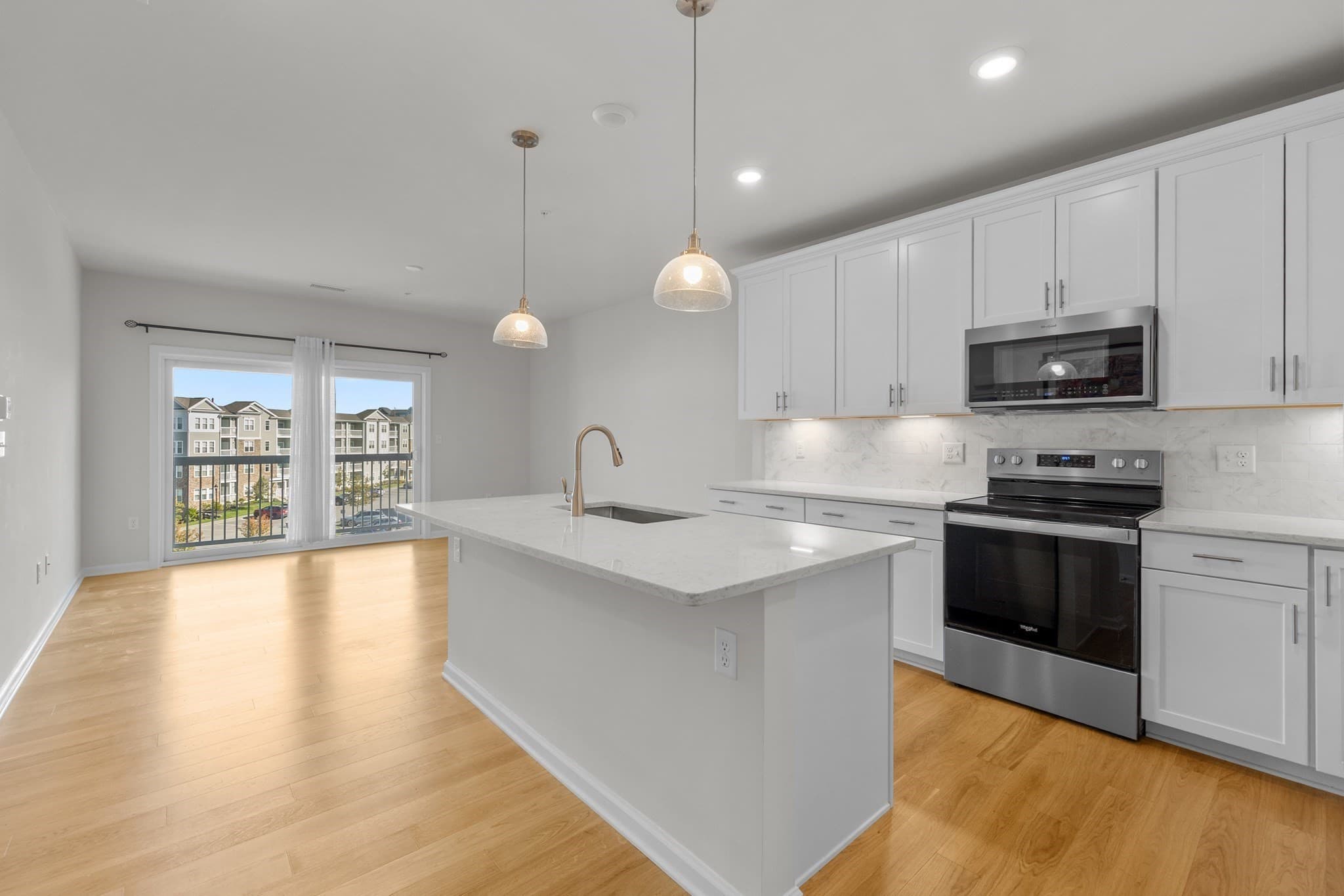 Condominium at 260 Martins Landing # 402, North Reading MA 01864, North Reading, photo 5 of 22