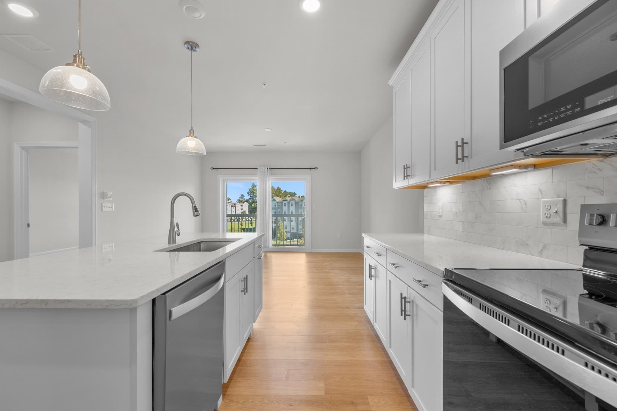 Condominium at 260 Martins Landing # 402, North Reading MA 01864, North Reading, photo 4 of 22