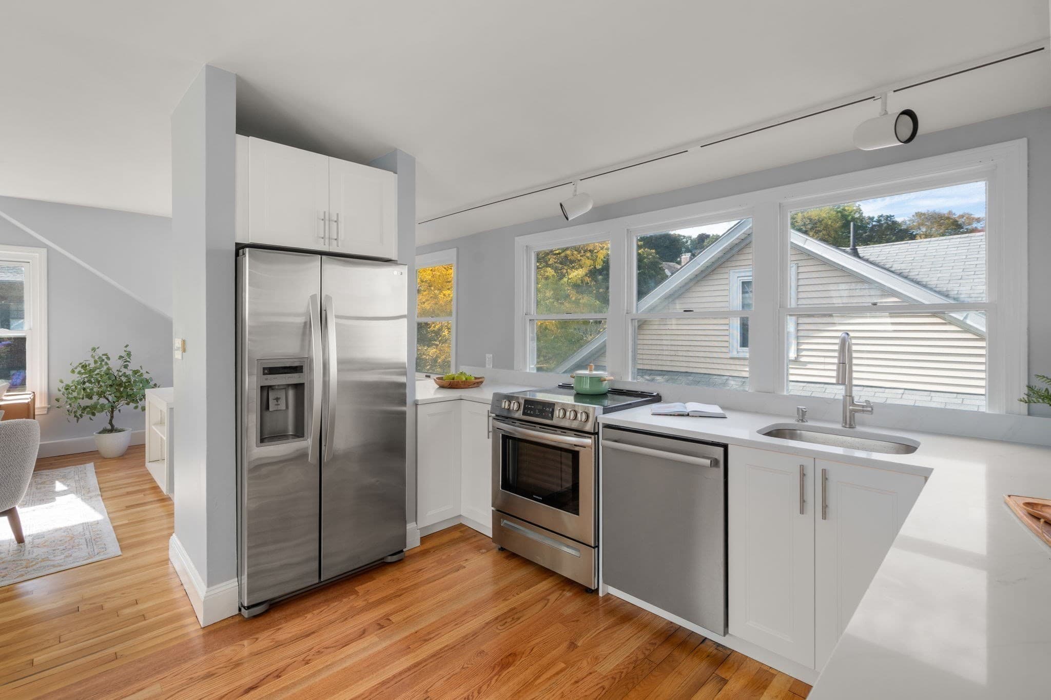 Condominium at 146 University Rd # 146, Brookline MA 02445, Brookline, photo 3 of 28