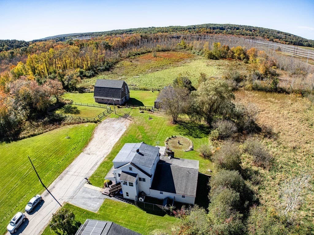 Single Family Residence at 25 Lamoureux Blvd, North Smithfield RI 02896, photo 36 of 42