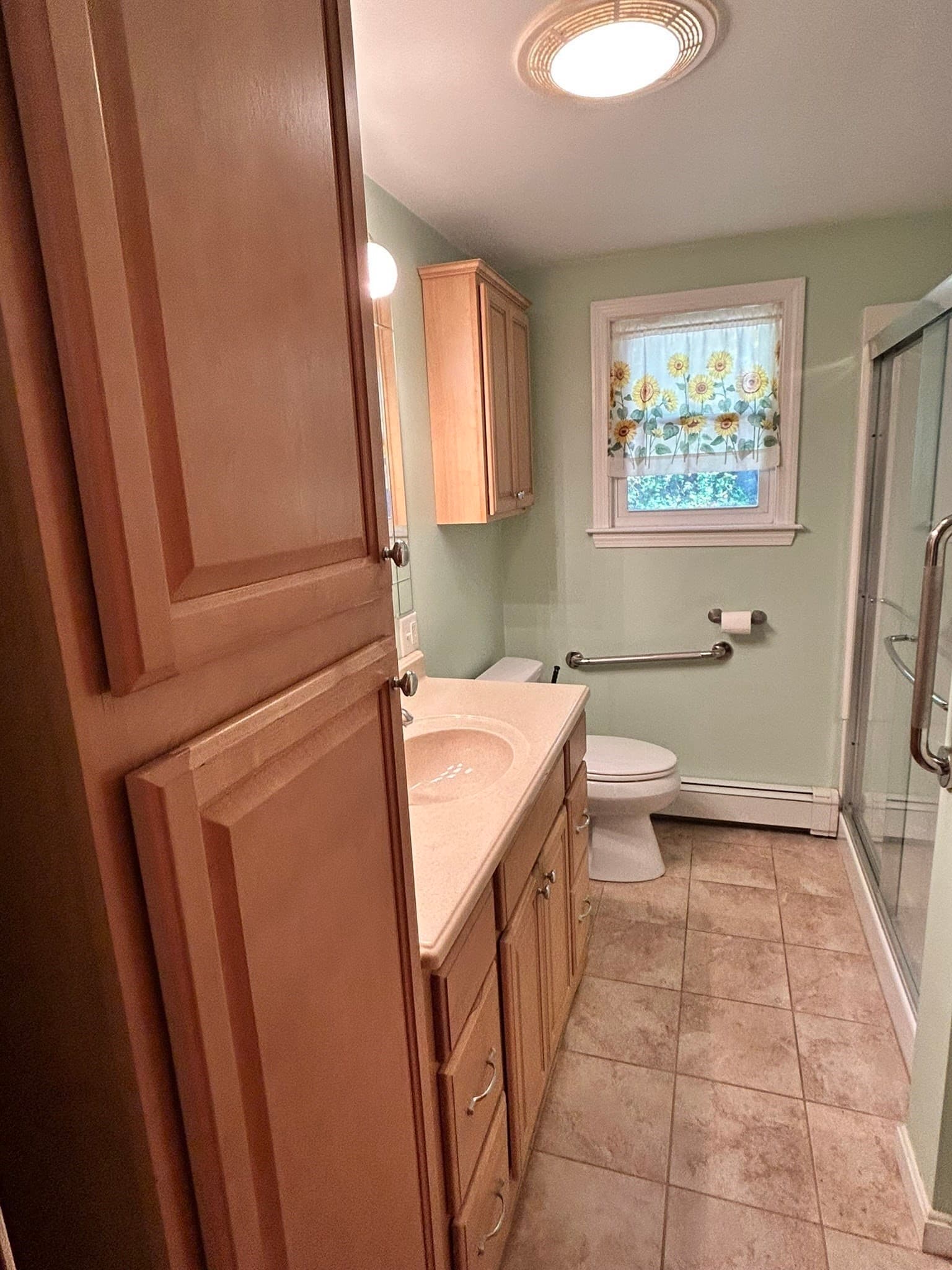 Single Family Residence at 11 Sunflower Rd, Holbrook MA 02343, Holbrook, photo 9 of 21