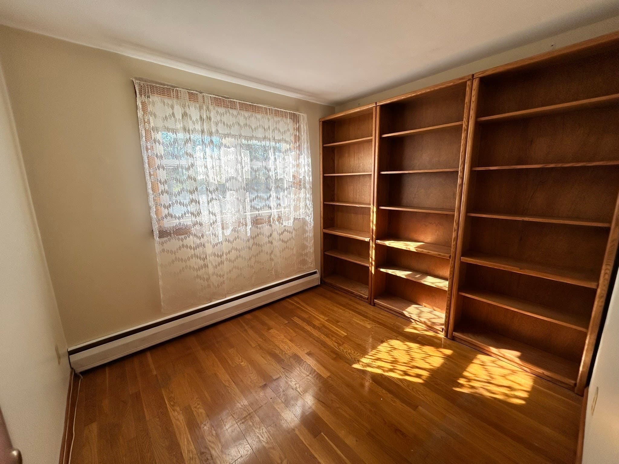 Single Family Residence at 11 Sunflower Rd, Holbrook MA 02343, Holbrook, photo 10 of 21
