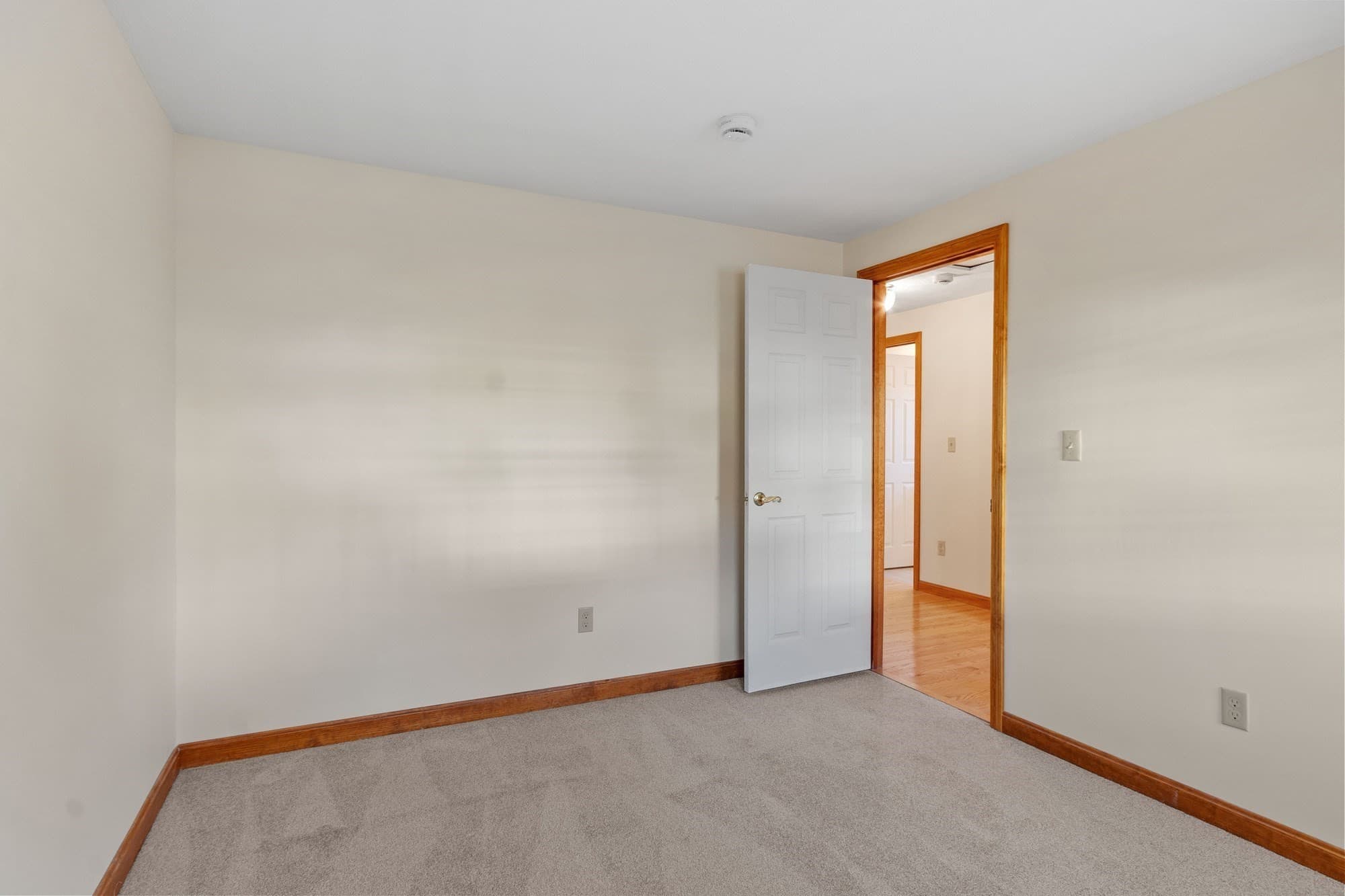 Single Family Residence at 122 Century Way, Gardner MA 01440, photo 22 of 42