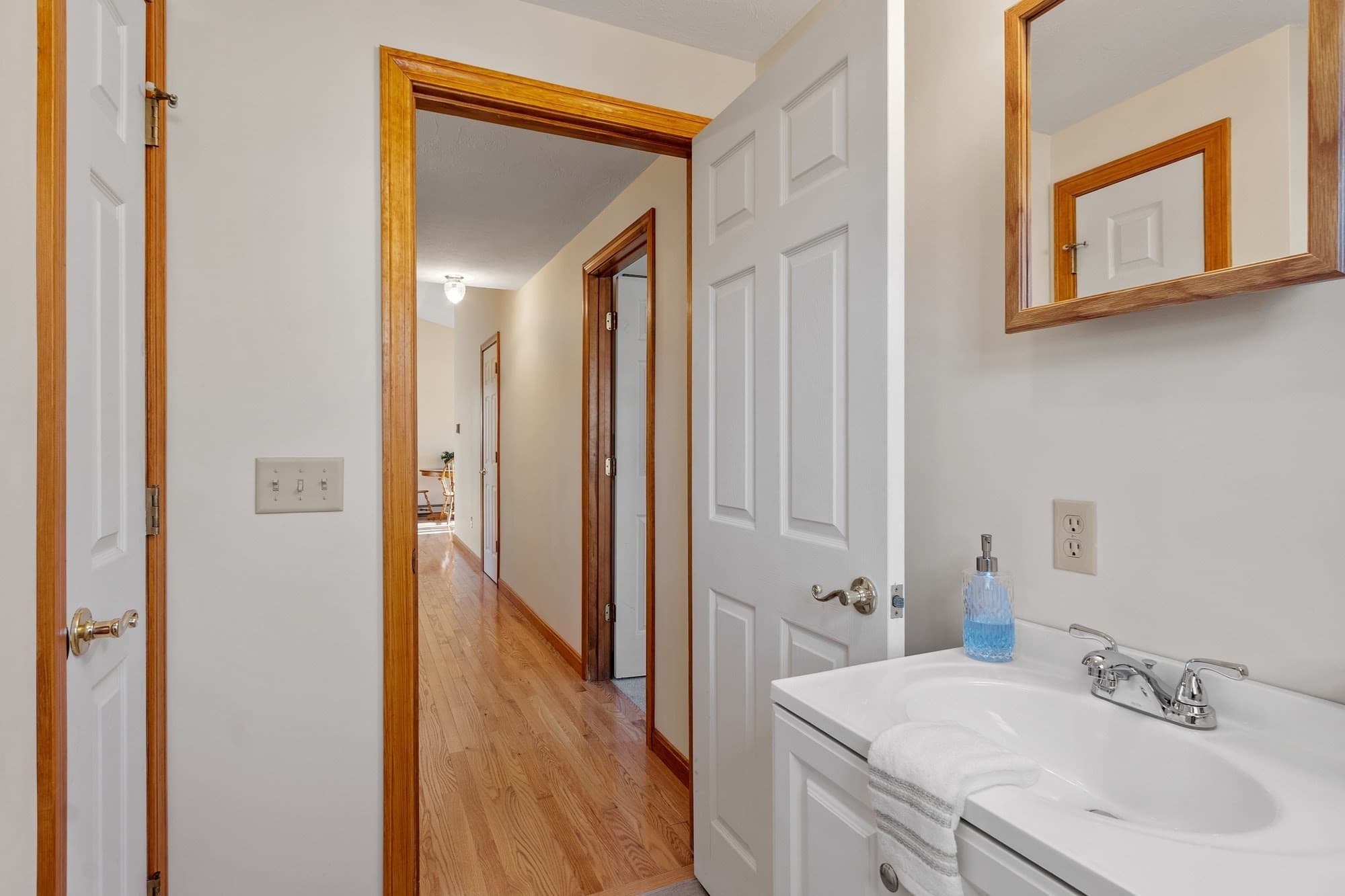 Single Family Residence at 122 Century Way, Gardner MA 01440, photo 28 of 42