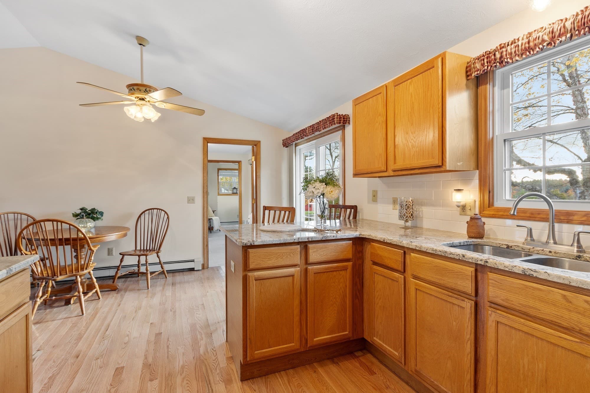 Single Family Residence at 122 Century Way, Gardner MA 01440, photo 11 of 42