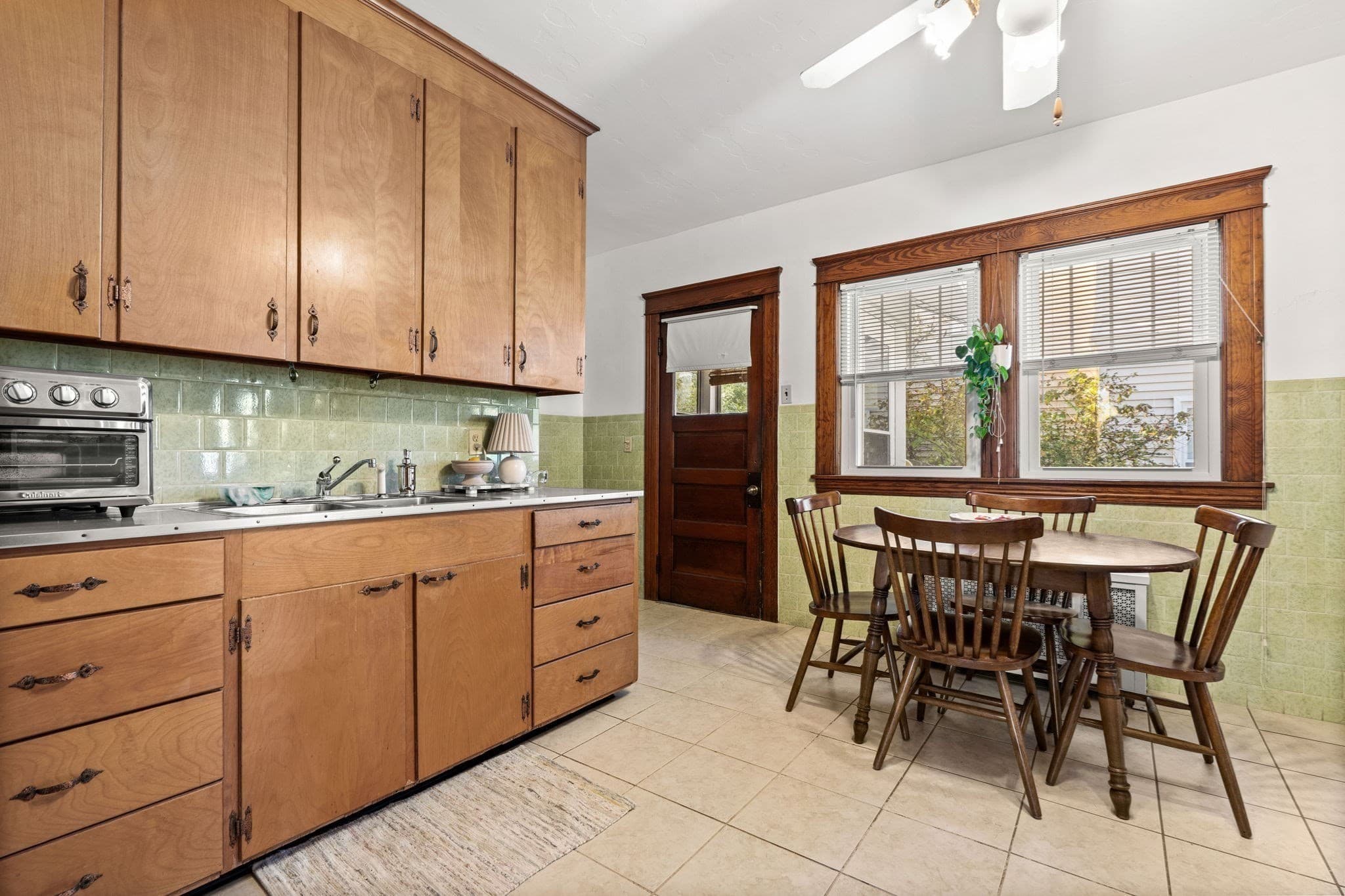 Single Family Residence at 6 Hartford Ave W, Uxbridge MA 01569, photo 20 of 40