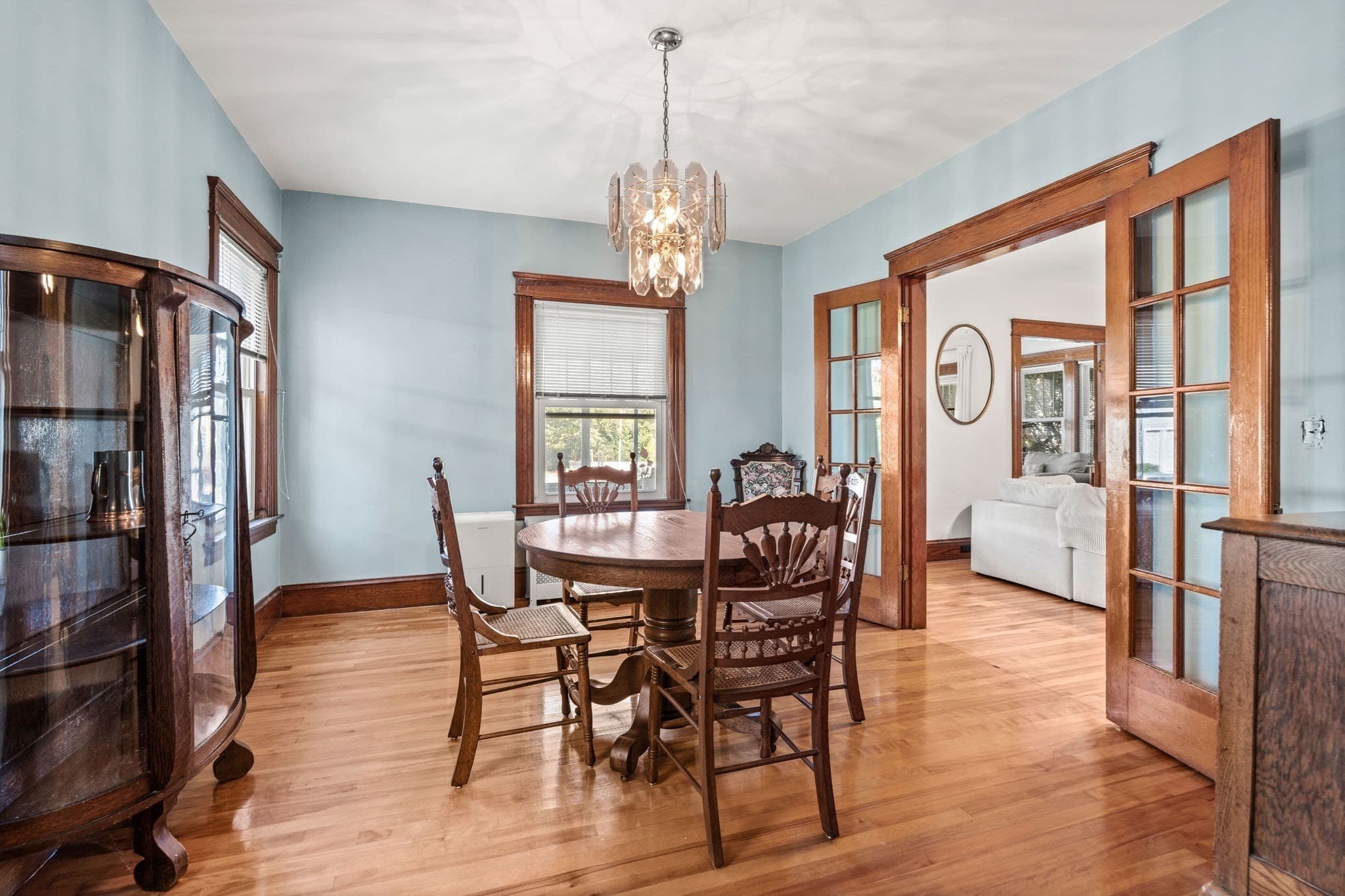 Single Family Residence at 6 Hartford Ave W, Uxbridge MA 01569, photo 11 of 40