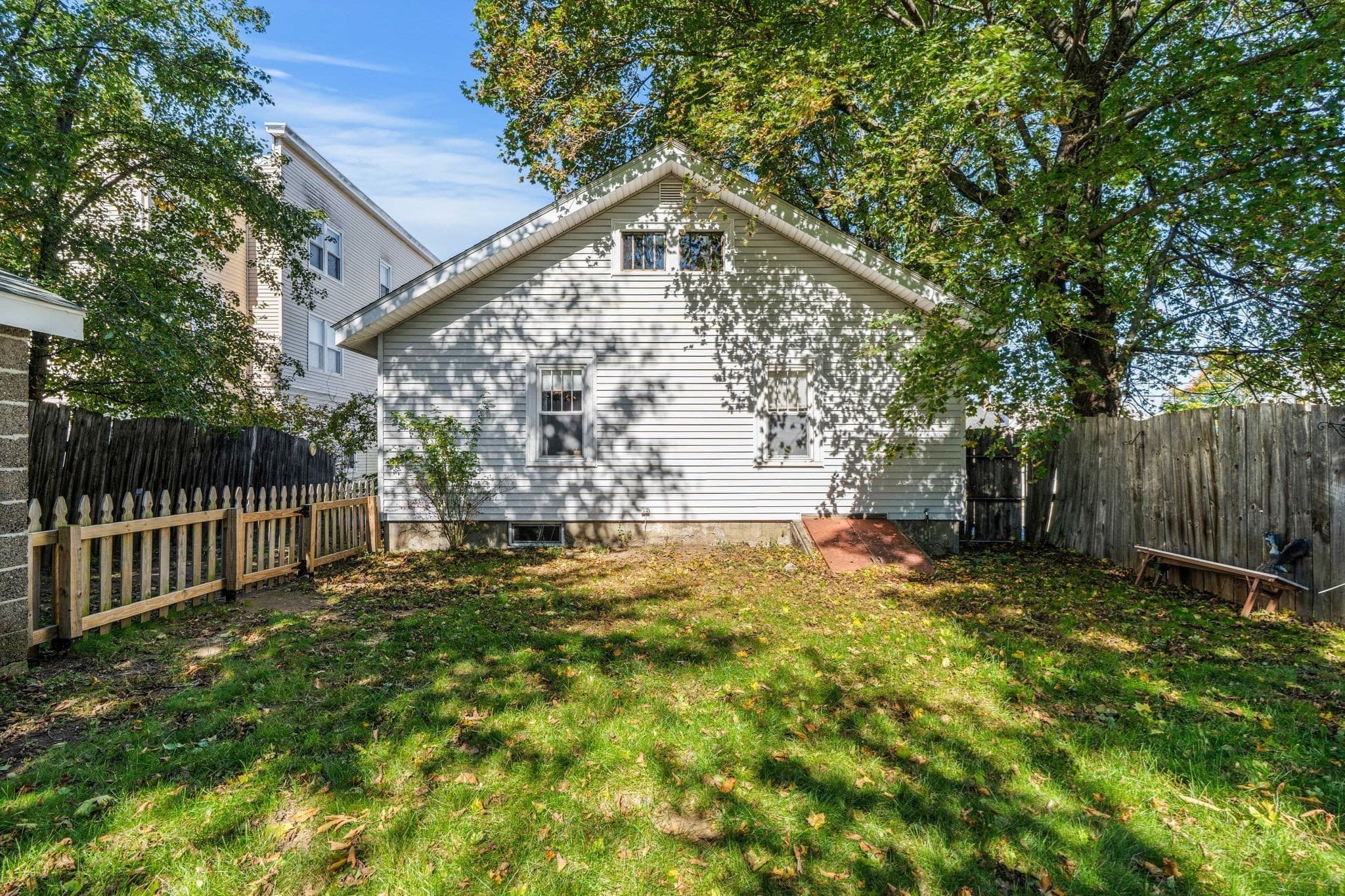 Single Family Residence at 6 Hartford Ave W, Uxbridge MA 01569, photo 29 of 40