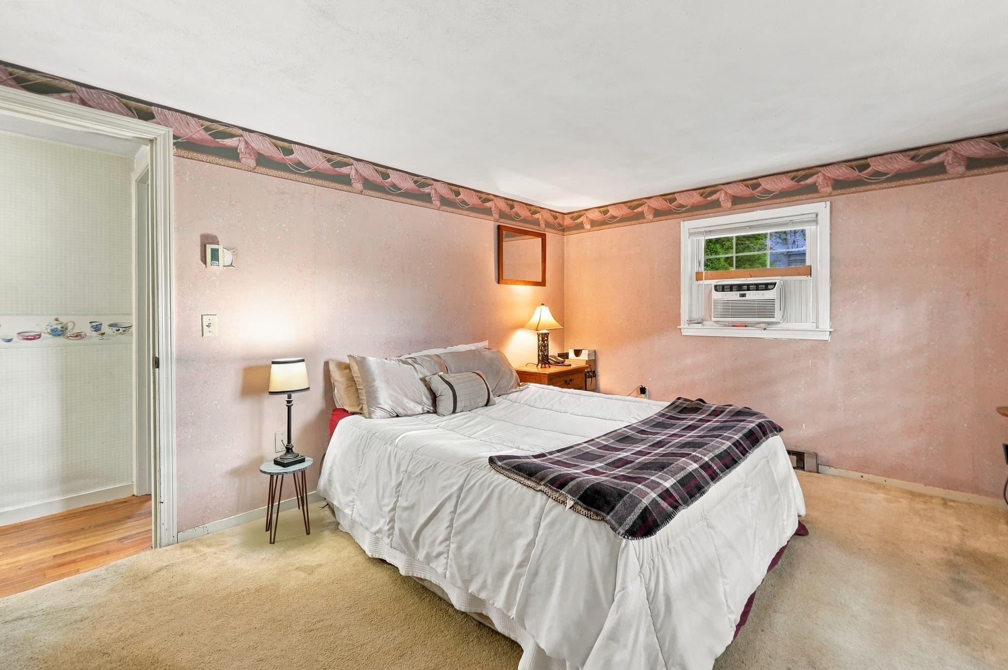 Single Family Residence at 27 Old Meetinghouse Road, Auburn MA 01501, photo 16 of 36