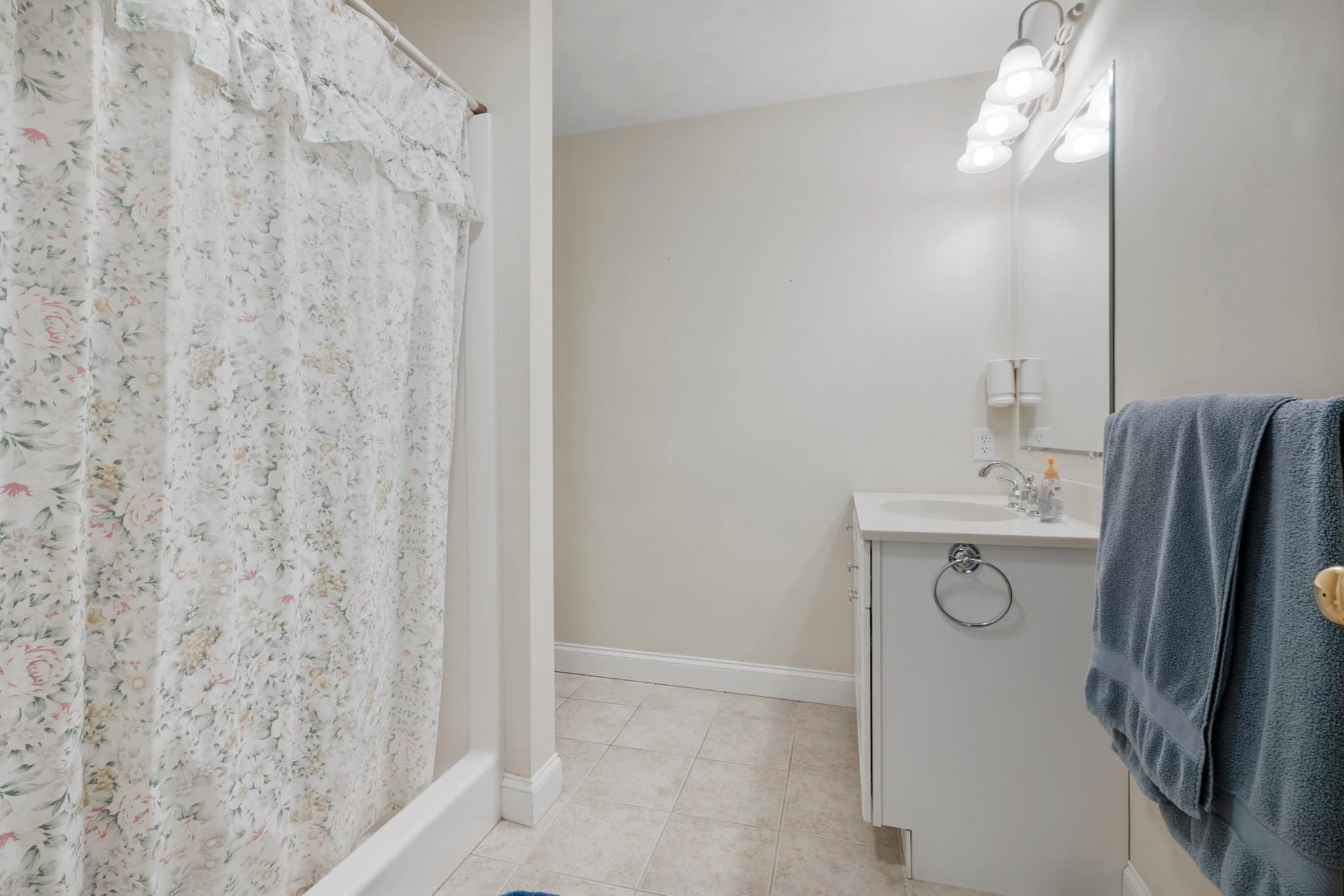 Condominium at 23 Horne Way # 23, Millbury MA 01527, photo 26 of 36