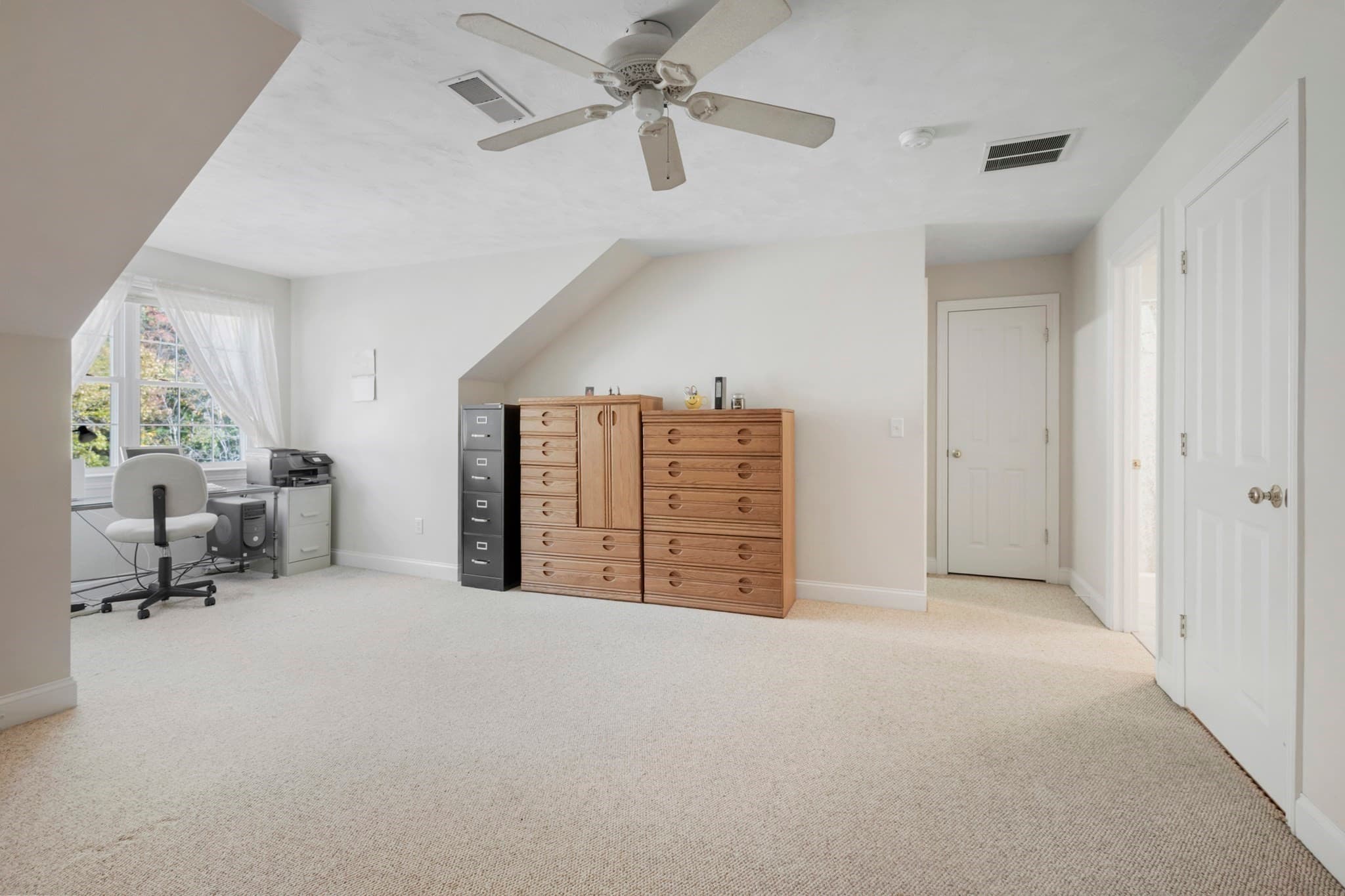 Condominium at 23 Horne Way # 23, Millbury MA 01527, photo 24 of 36