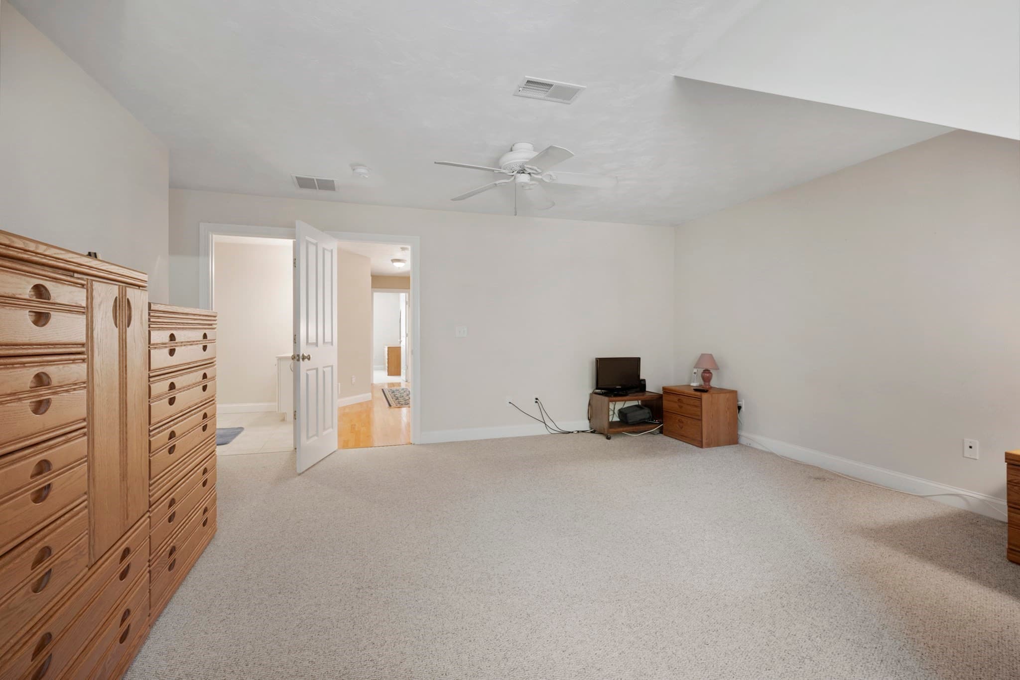 Condominium at 23 Horne Way # 23, Millbury MA 01527, photo 25 of 36