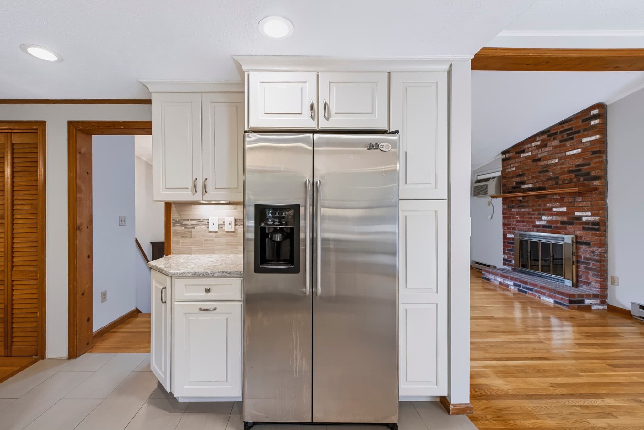 Single Family Residence at 52 Tanglewood Dr, Stoughton MA 02072, Stoughton, photo 13 of 22